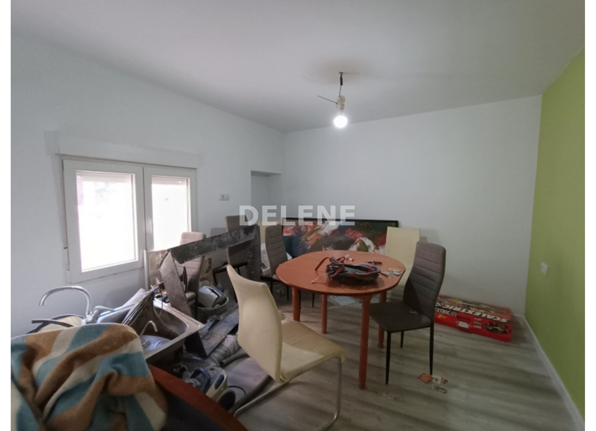 2880 CASA CON GARAJE, PATIO Y GARAJE EN REFORMA, ZONA CALLE DE ERAS