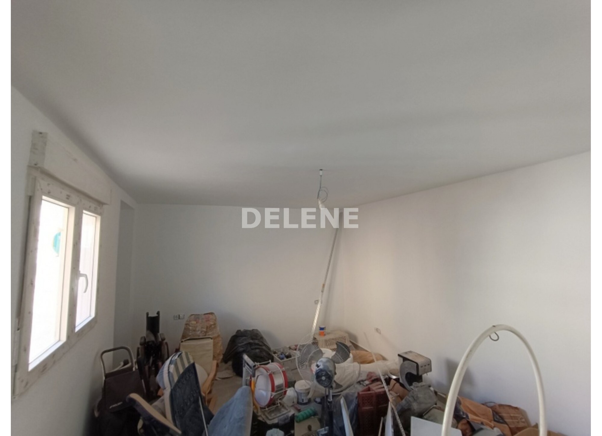 2880 CASA CON GARAJE, PATIO Y GARAJE EN REFORMA, ZONA CALLE DE ERAS