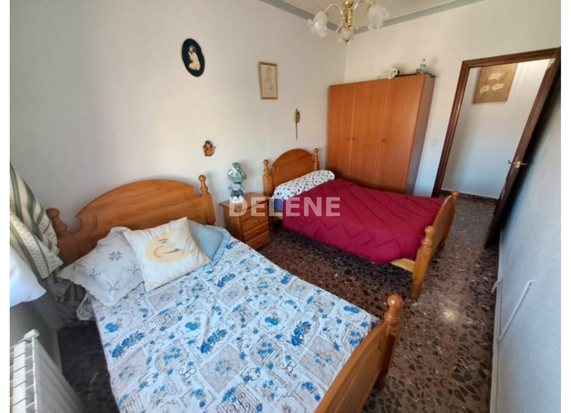 2881 CASA CON NAVE Y PARCELA, NAVA DE ABAJO