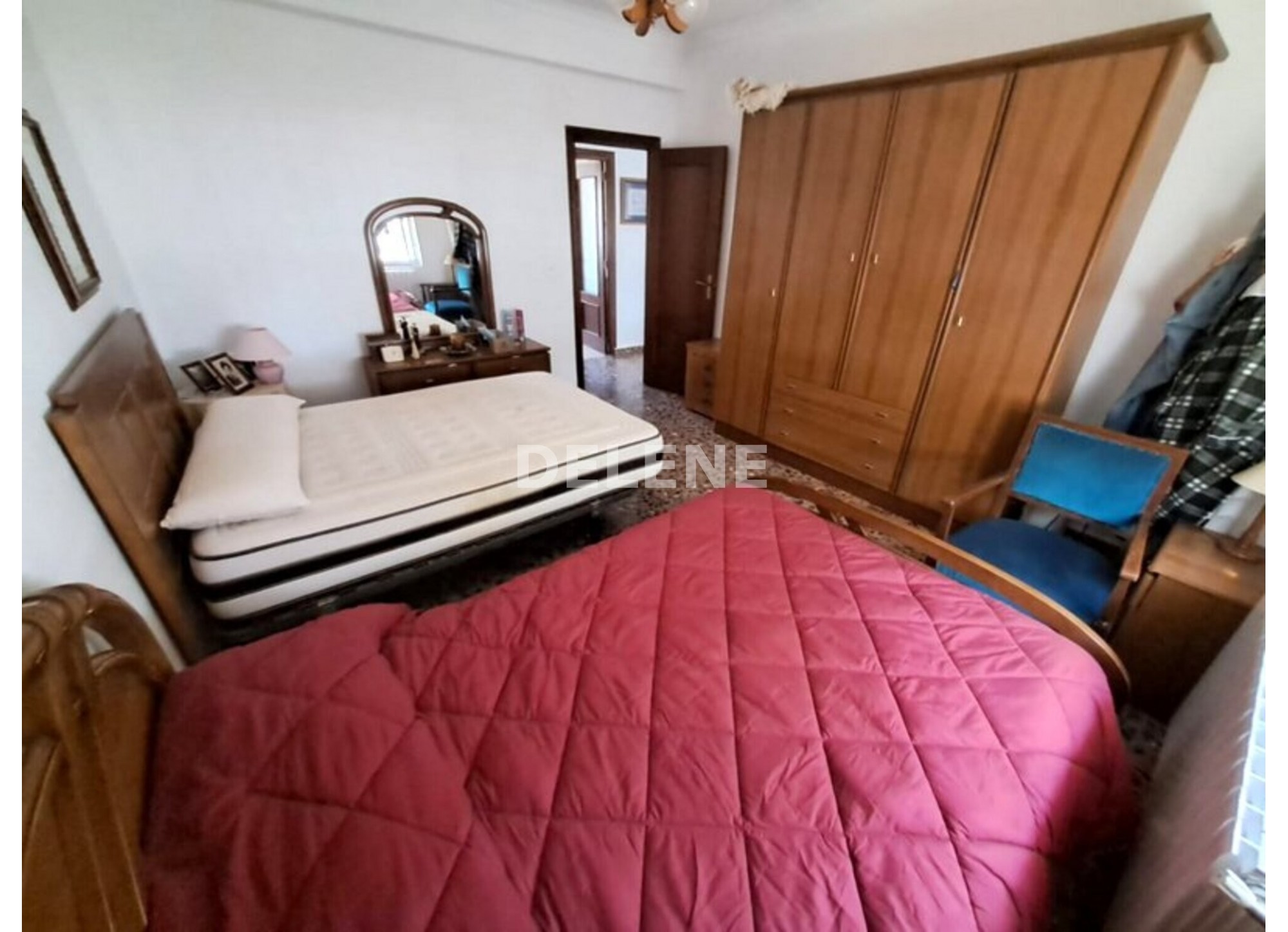 2881 CASA CON NAVE Y PARCELA, NAVA DE ABAJO