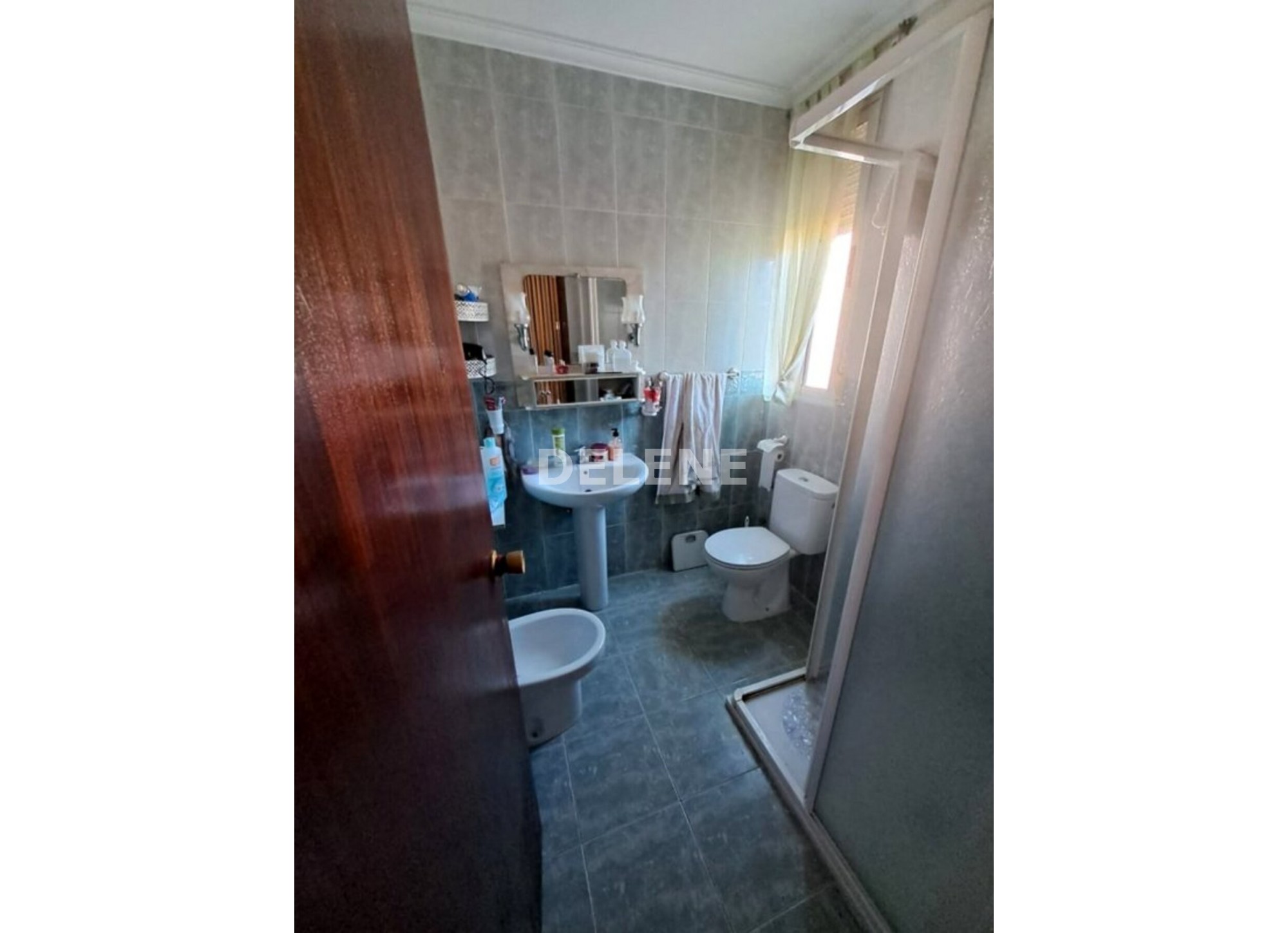 2881 CASA CON NAVE Y PARCELA, NAVA DE ABAJO