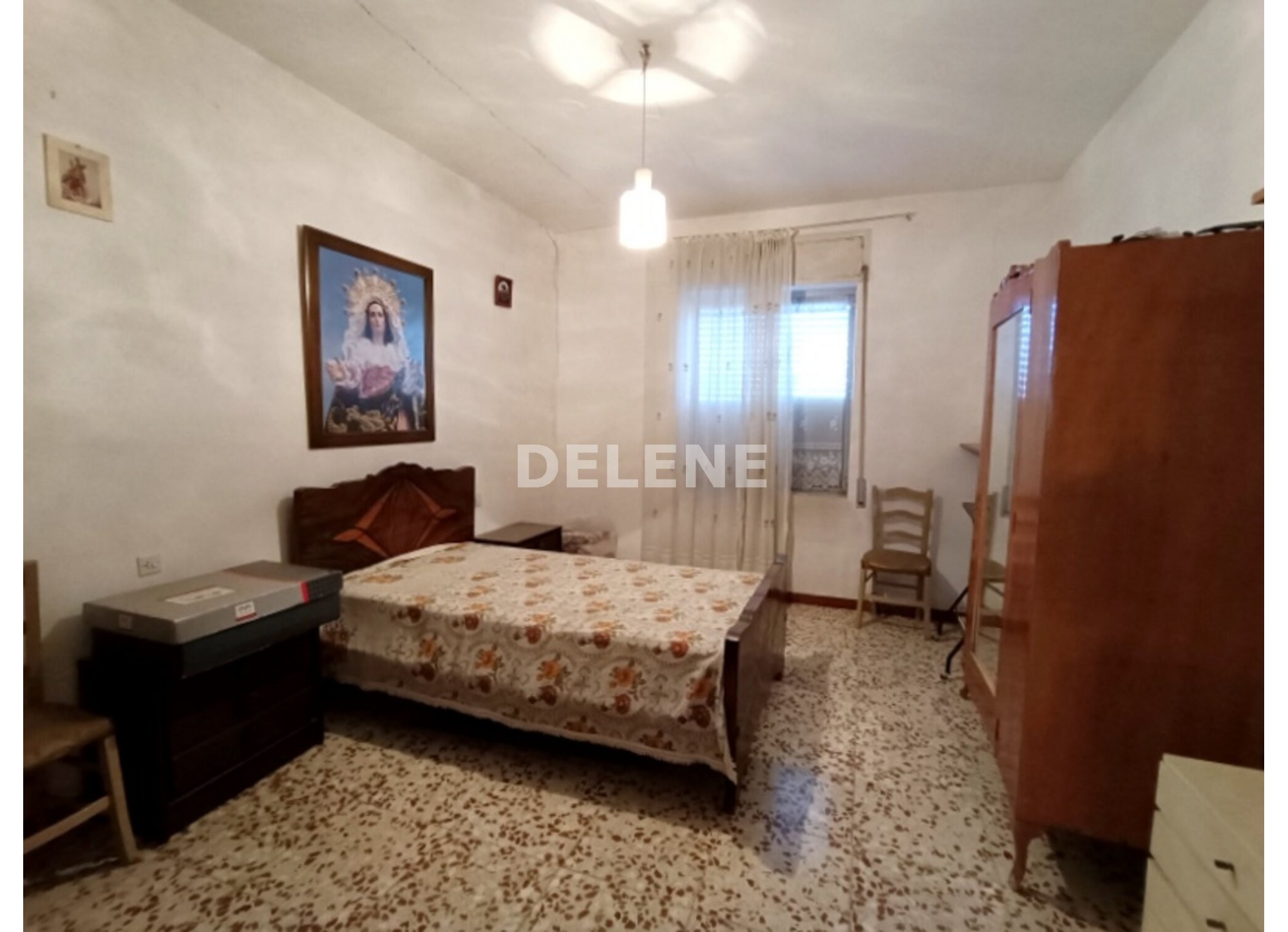 2884 PISO CON PATIO Y COCHERA, TOBARRA