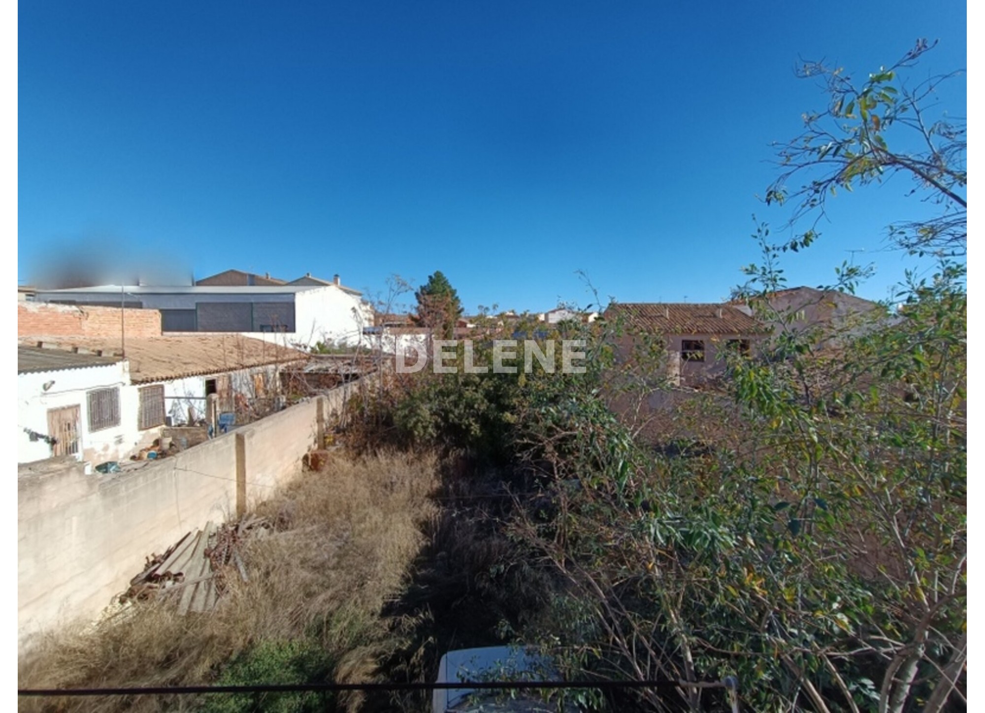 2884 PISO CON PATIO Y COCHERA, TOBARRA