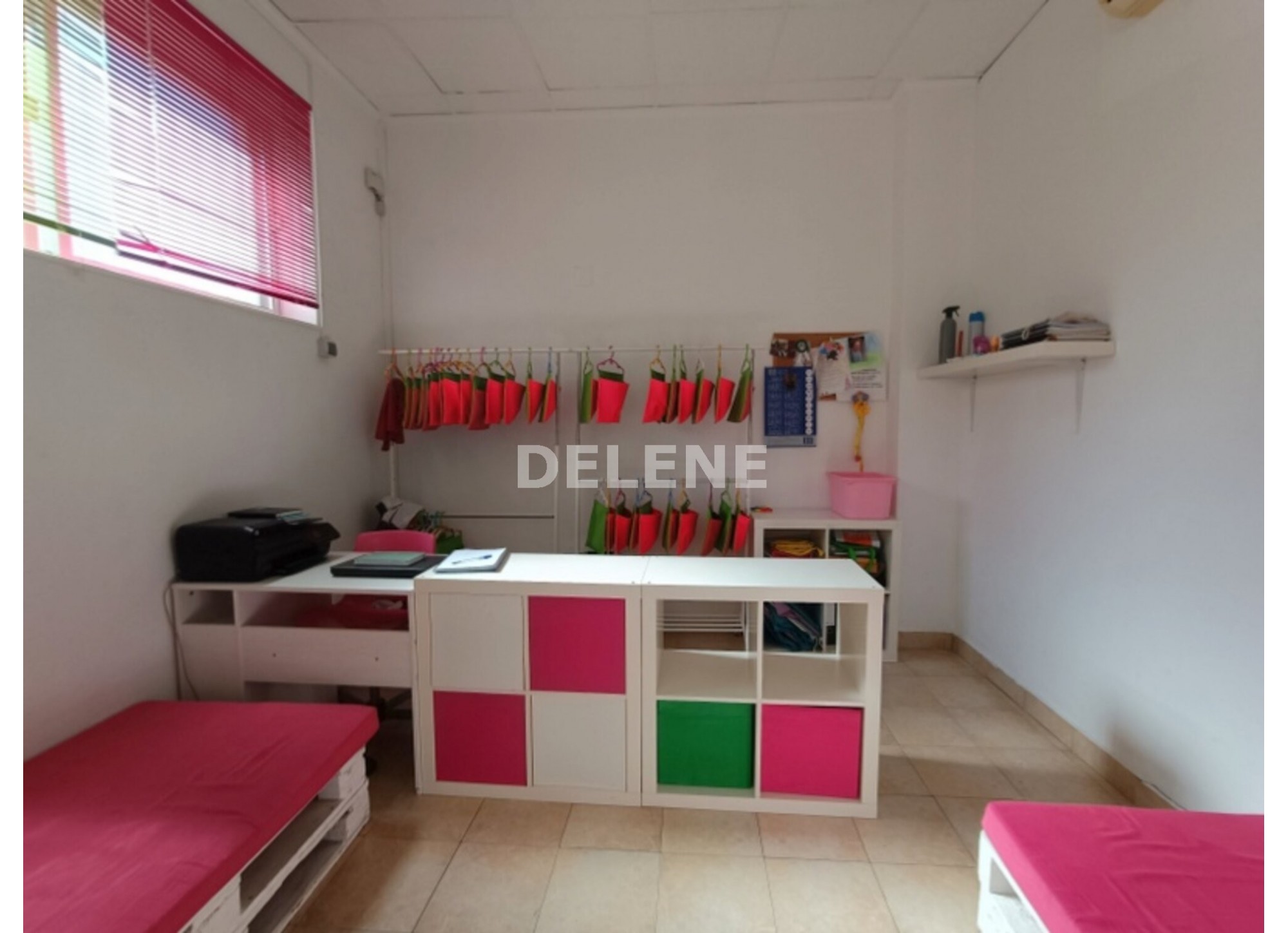 2852 LOCAL DE 300m2 PRÓXIMO A GRAN VÍA