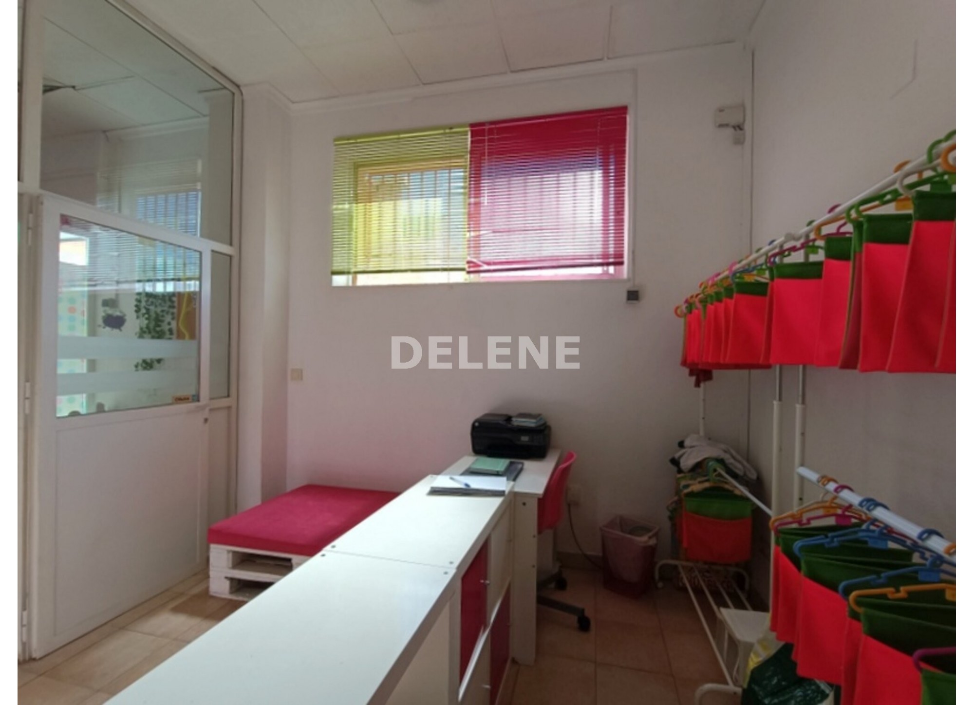 2852 LOCAL DE 300m2 PRÓXIMO A GRAN VÍA