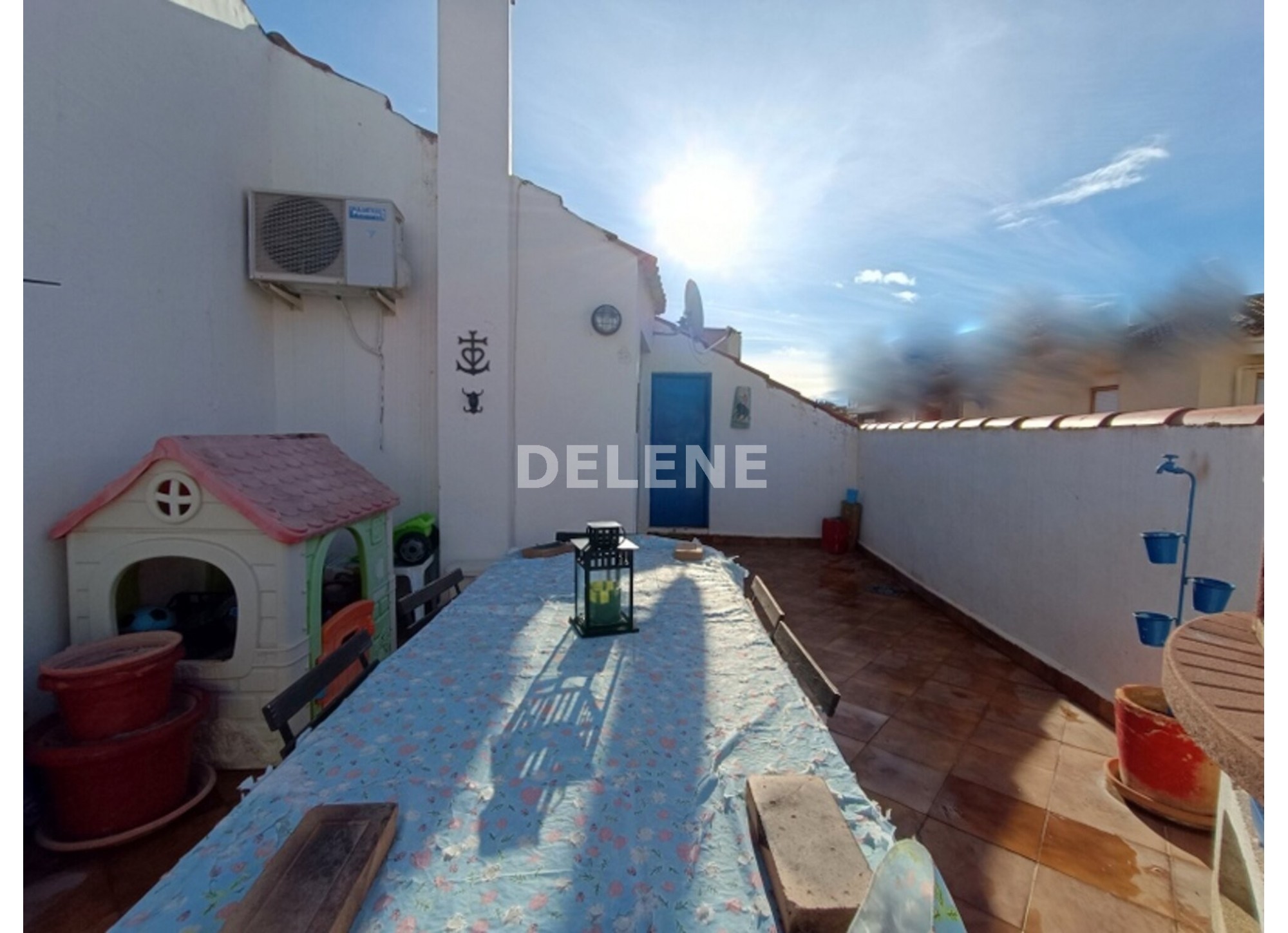 2886 ÁTICO CON GARAJE Y TRASTERO, ZONA MARTINEZ PARRAS