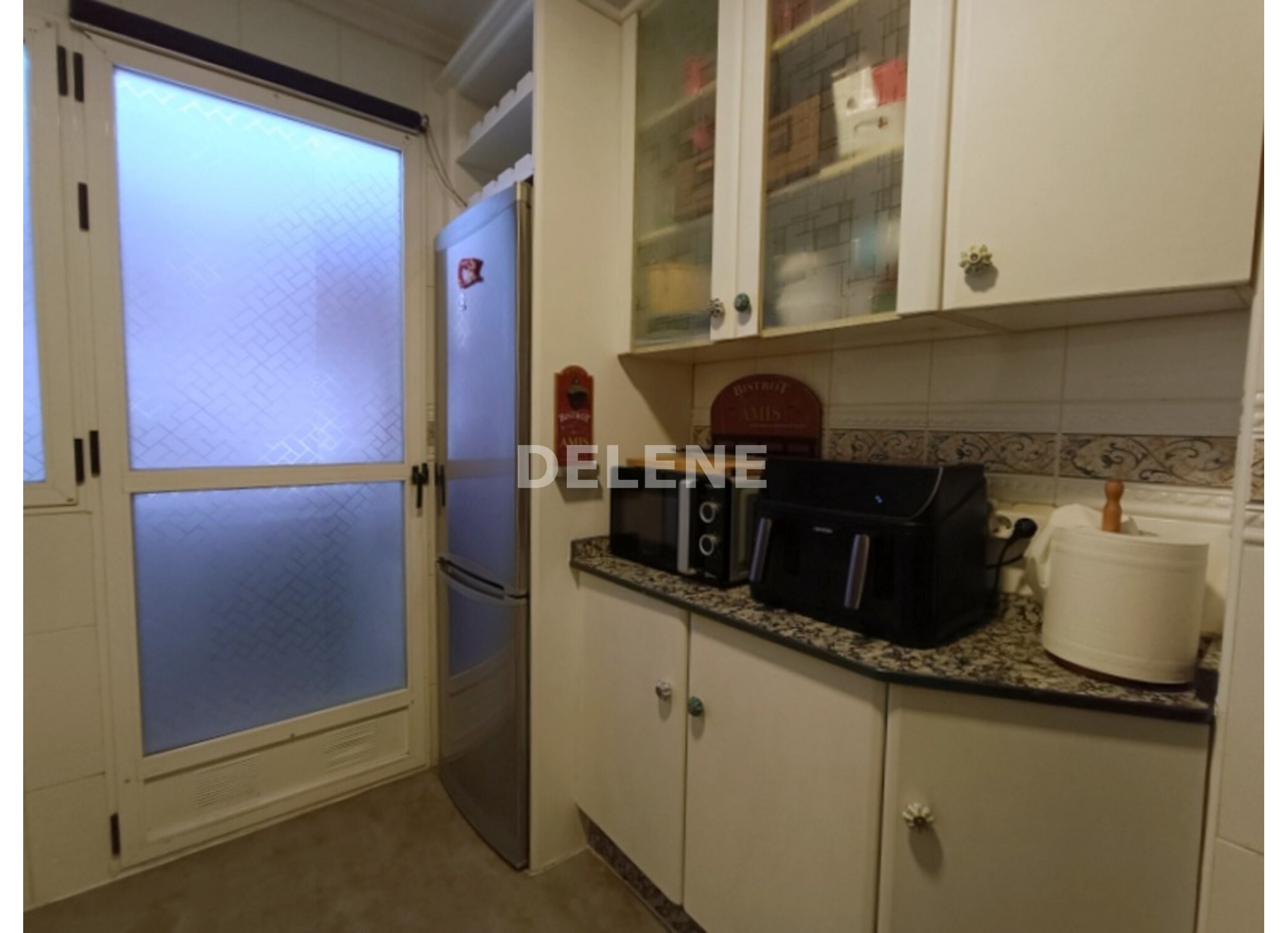 2886 ÁTICO CON GARAJE Y TRASTERO, ZONA MARTINEZ PARRAS