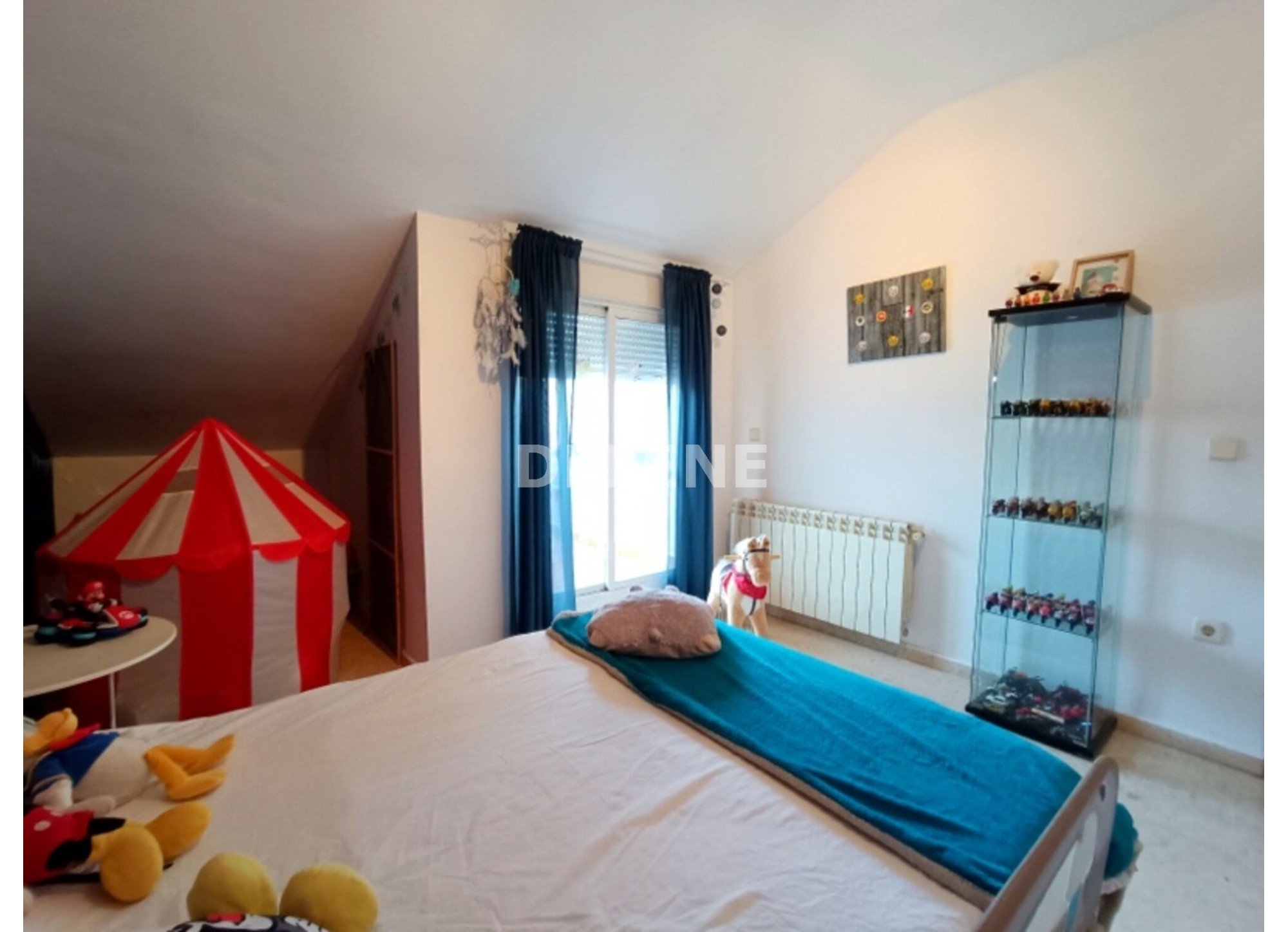 2886 ÁTICO CON GARAJE Y TRASTERO, ZONA MARTINEZ PARRAS