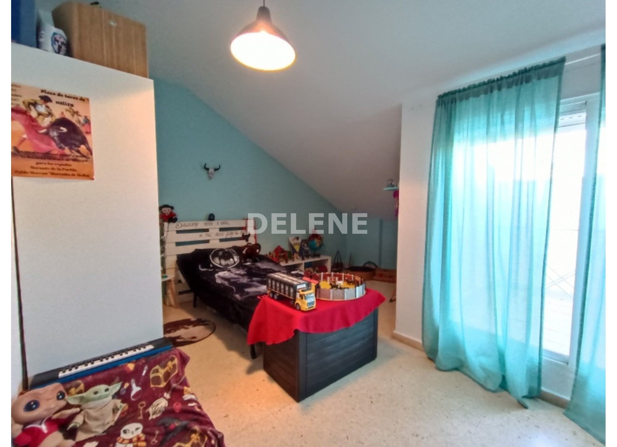 2886 ÁTICO CON GARAJE Y TRASTERO, ZONA MARTINEZ PARRAS