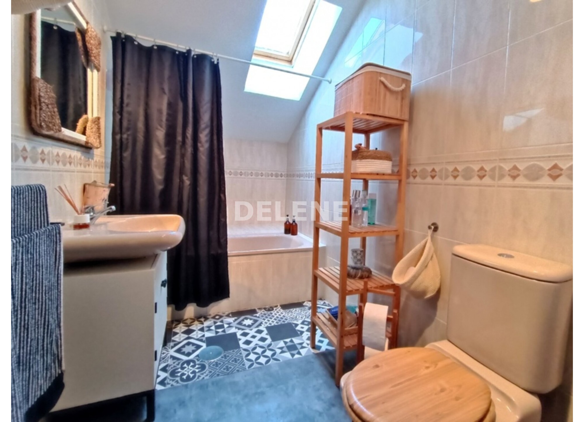 2886 ÁTICO CON GARAJE Y TRASTERO, ZONA MARTINEZ PARRAS