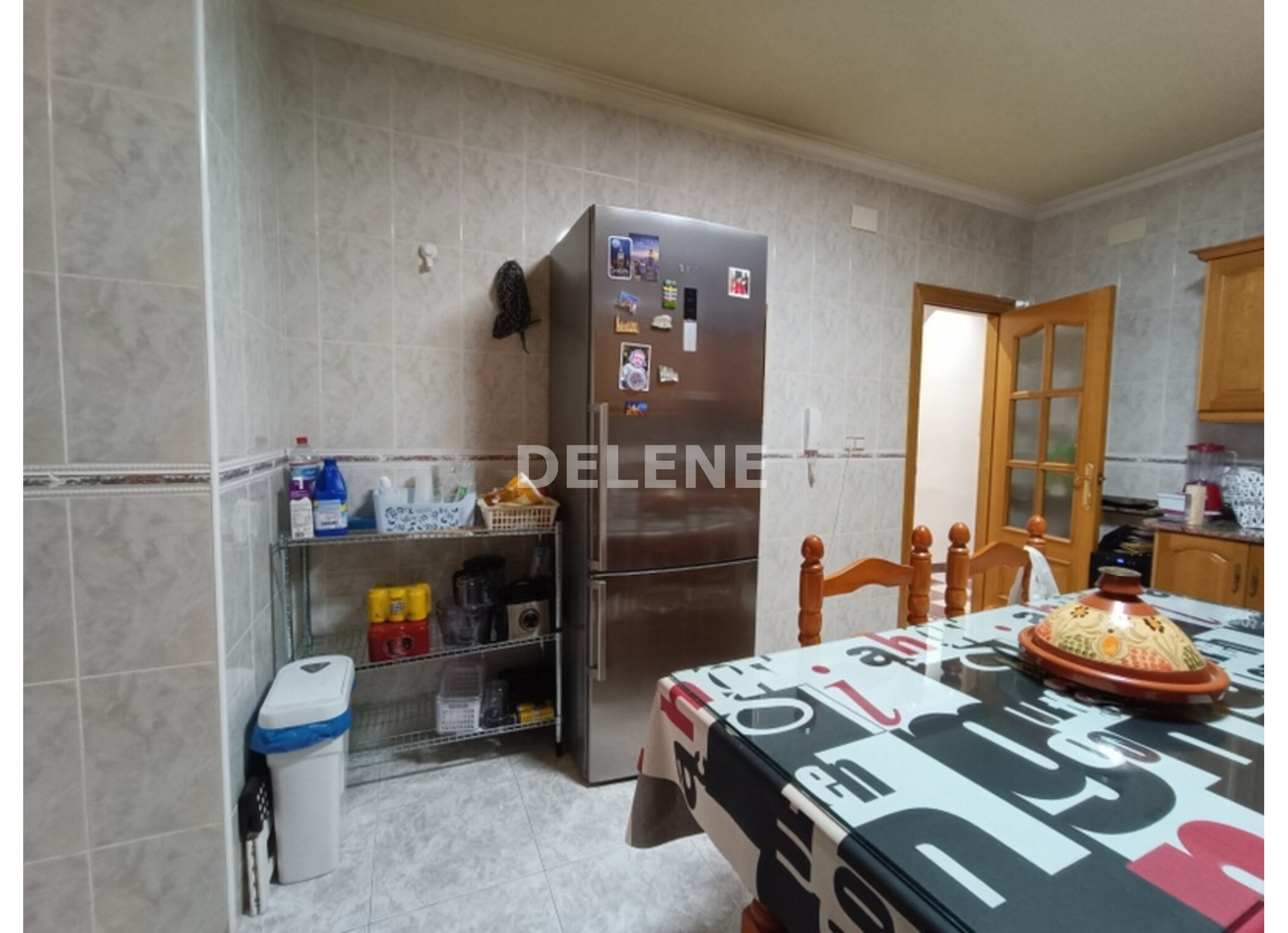 2887 PISO CON BALCONES Y TERRAZA, ZONA AVDA. CONSTITUCIÓN