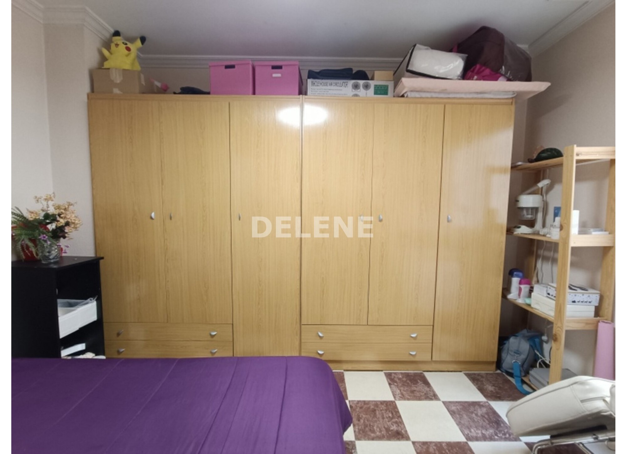 2887 PISO CON BALCONES Y TERRAZA, ZONA AVDA. CONSTITUCIÓN