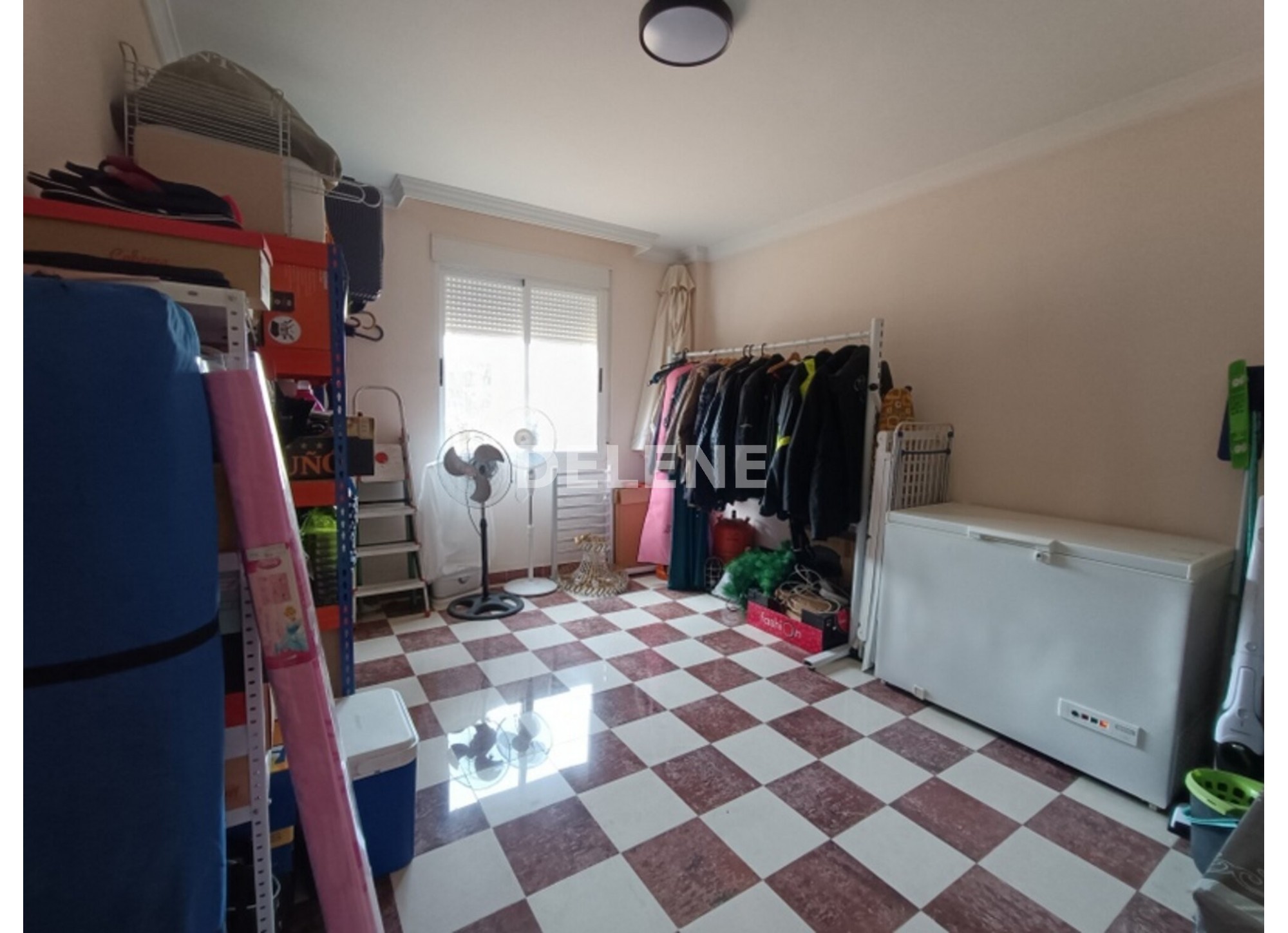 2887 PISO CON BALCONES Y TERRAZA, ZONA AVDA. CONSTITUCIÓN