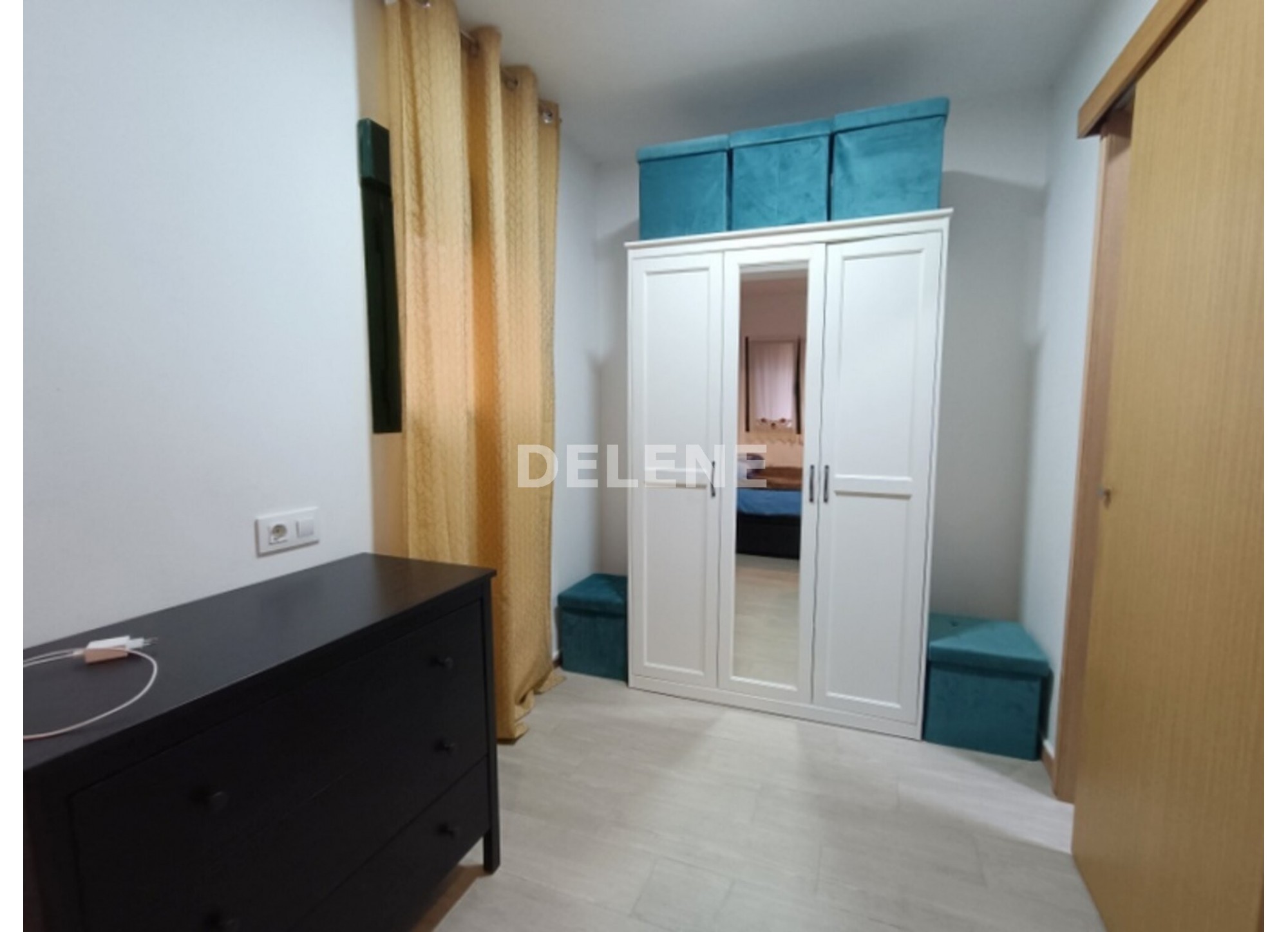 2892 CASA CON PATIO, CAÑADA DE AGRA