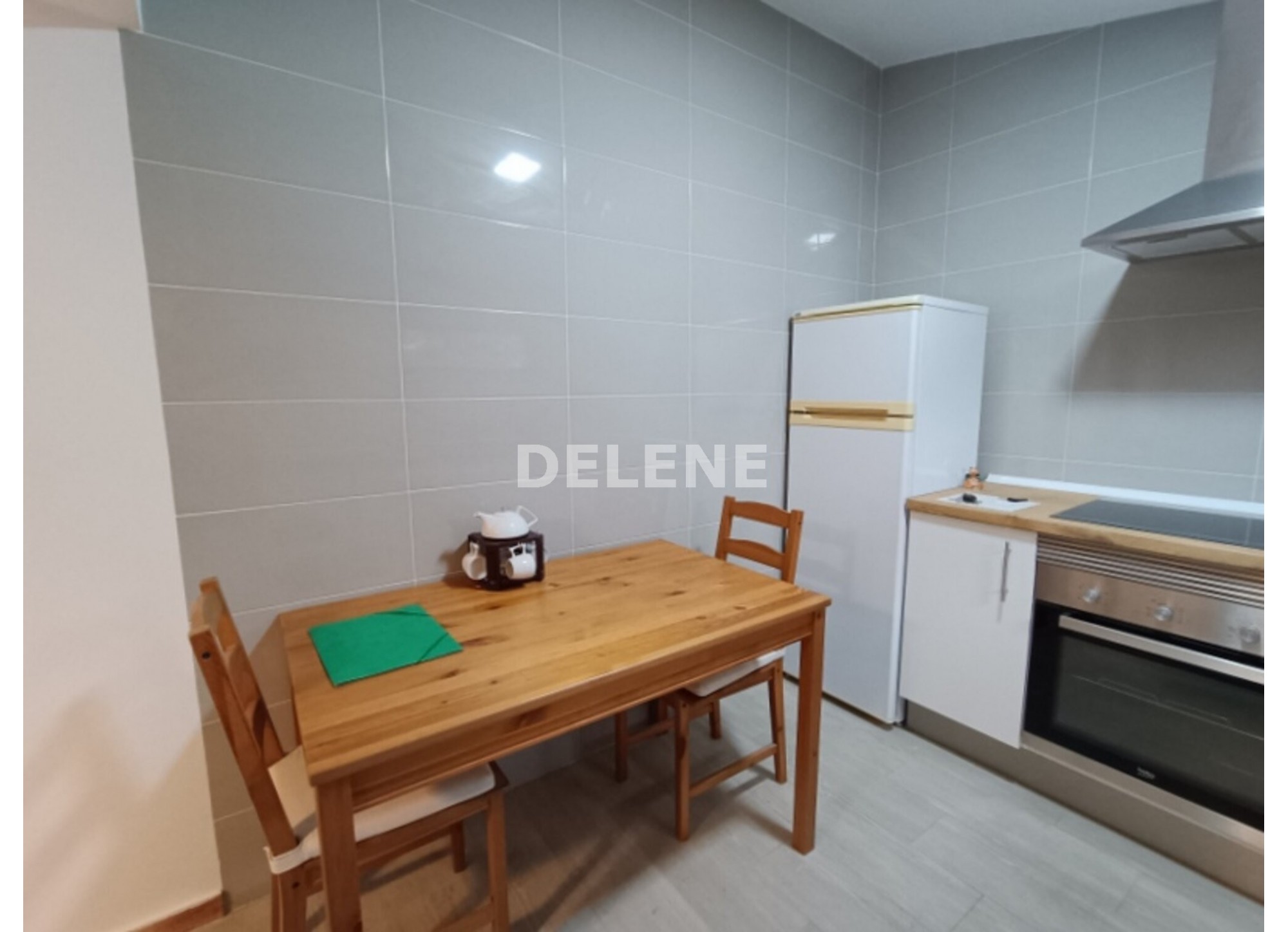 2892 CASA CON PATIO, CAÑADA DE AGRA