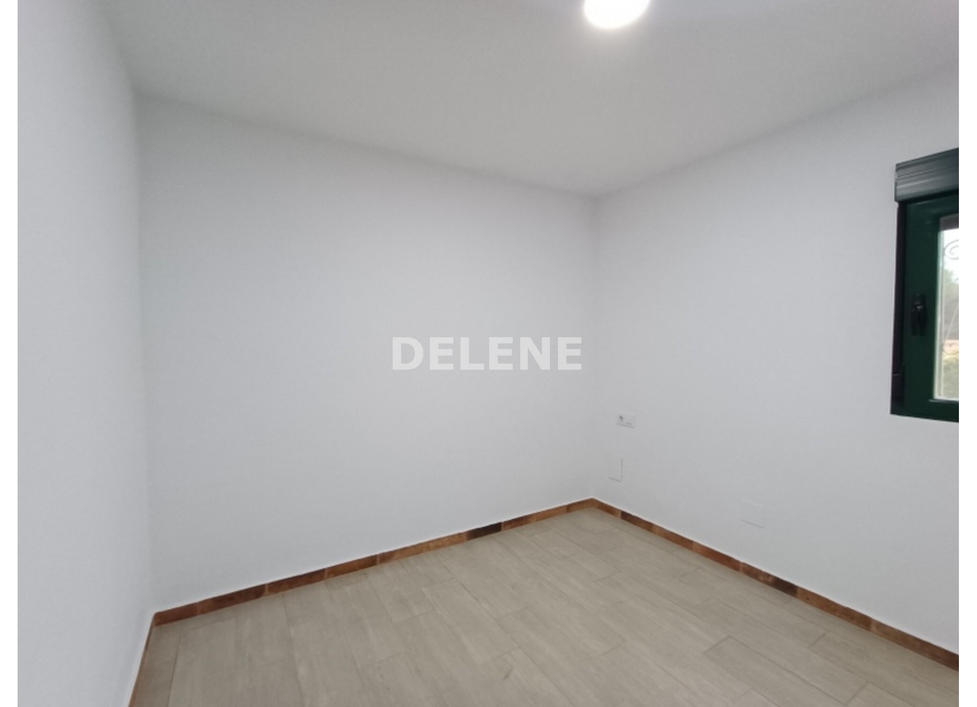 2892 CASA CON PATIO, CAÑADA DE AGRA