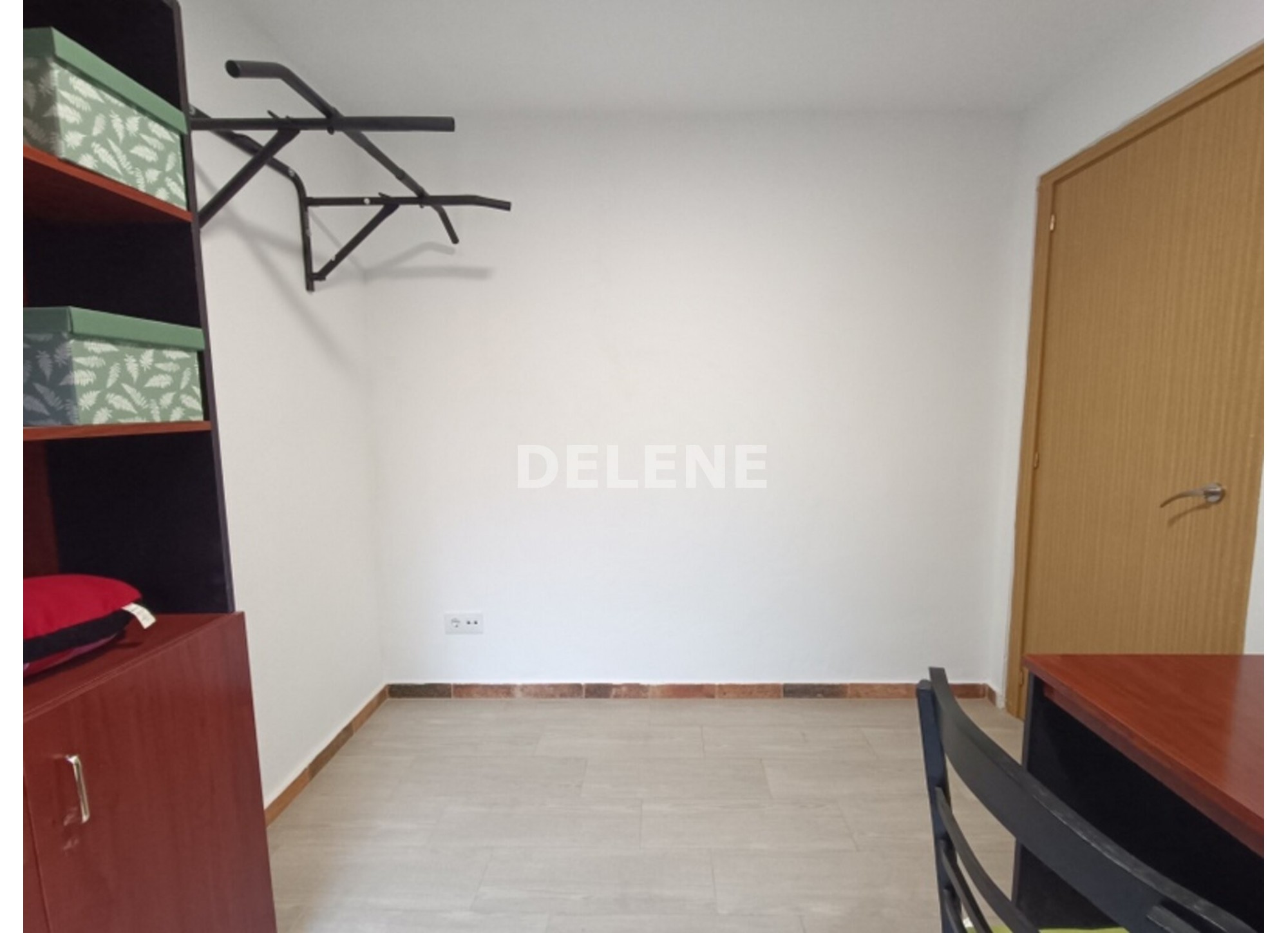 2892 CASA CON PATIO, CAÑADA DE AGRA