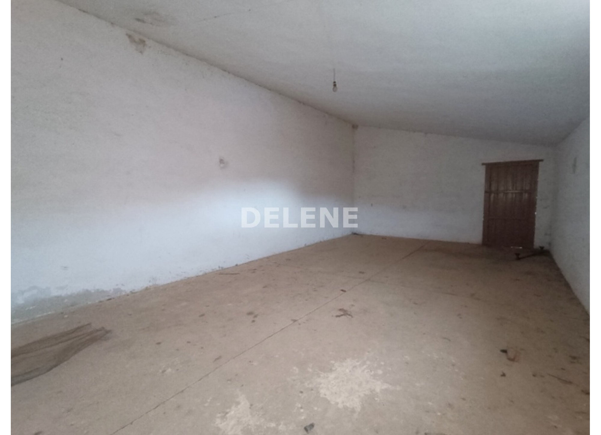 2892 CASA CON PATIO, CAÑADA DE AGRA