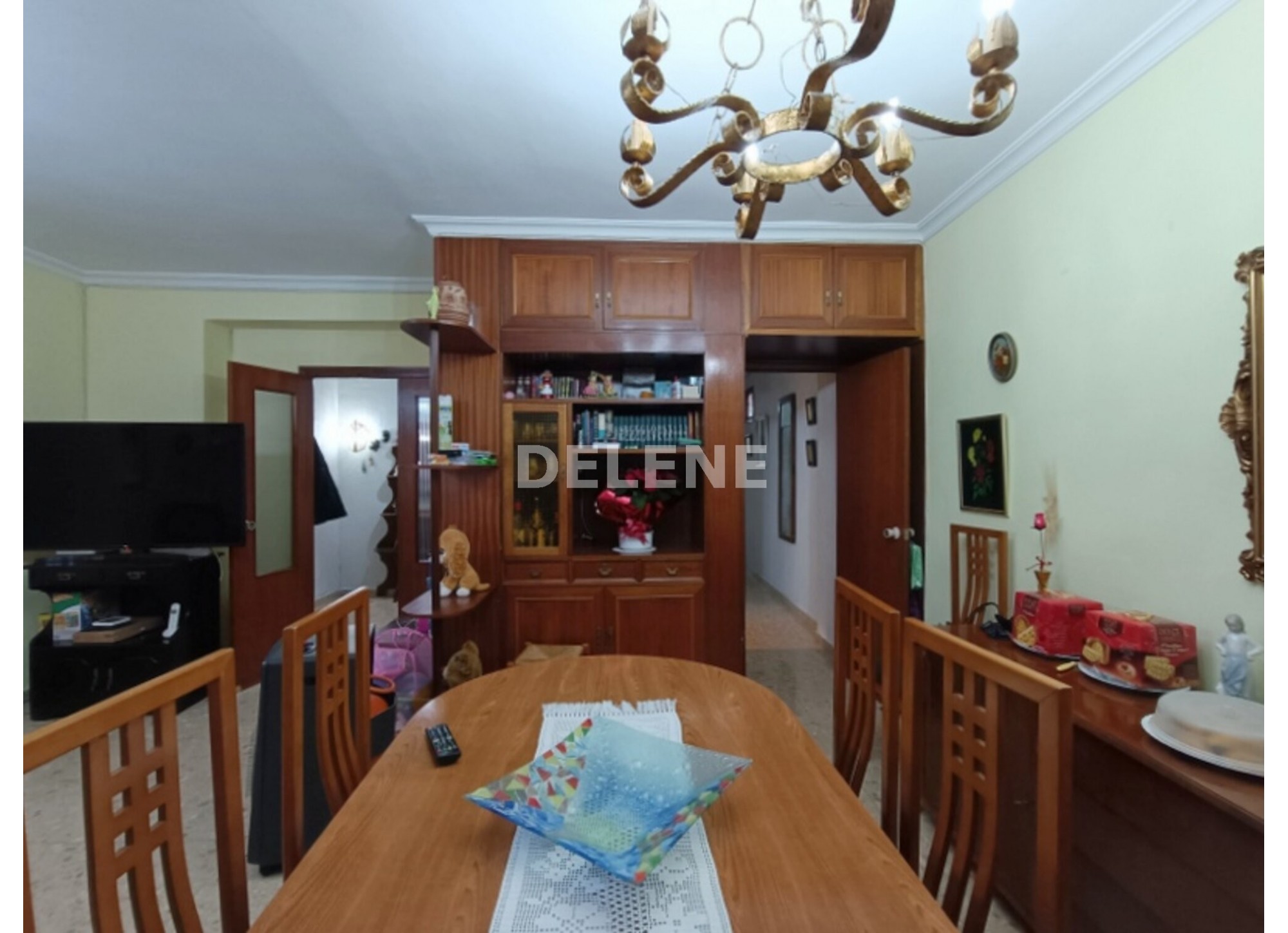 2893 PISO CON BALCÓN, ZONA HACIENDA