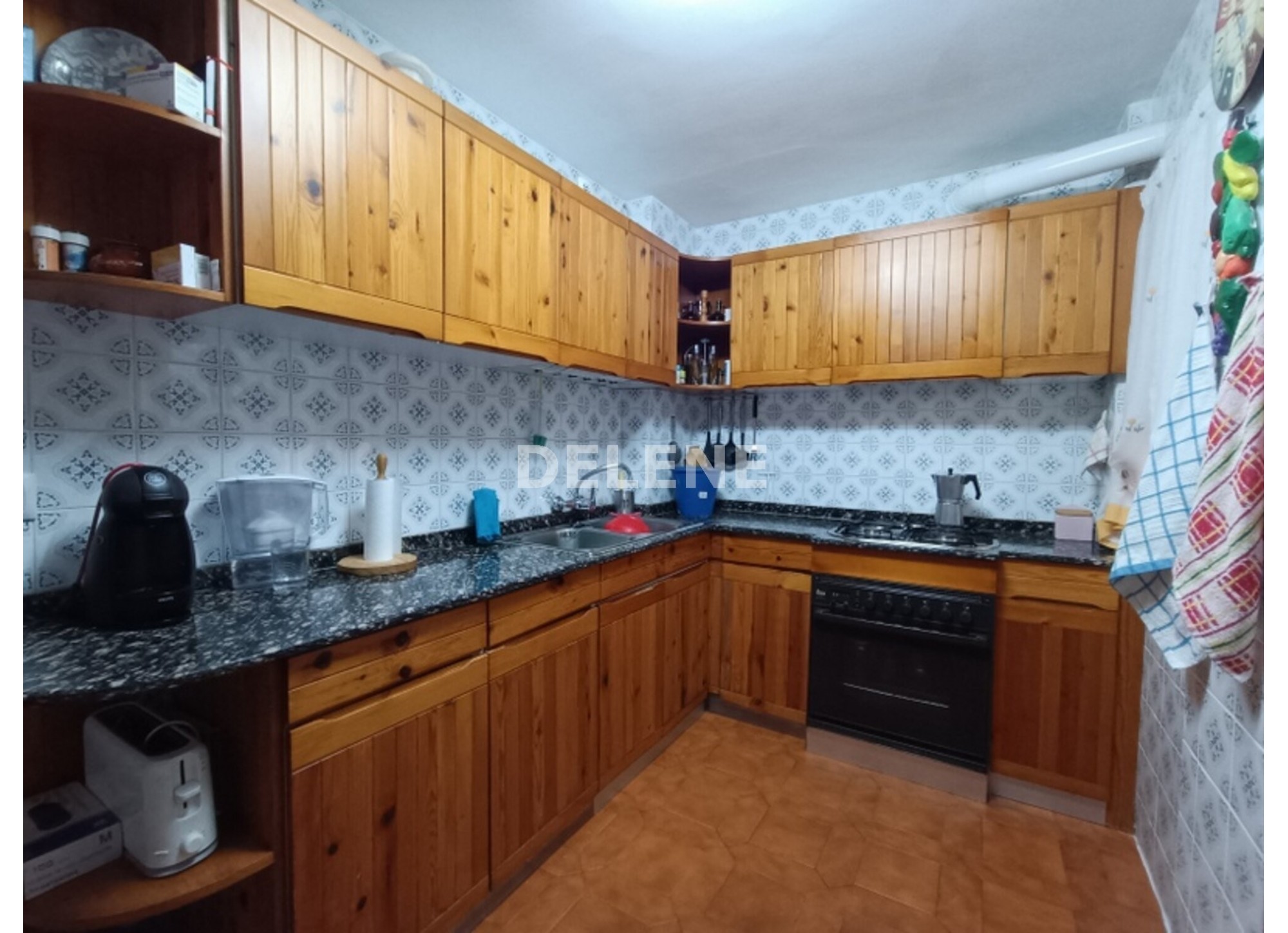 2893 PISO CON BALCÓN, ZONA HACIENDA