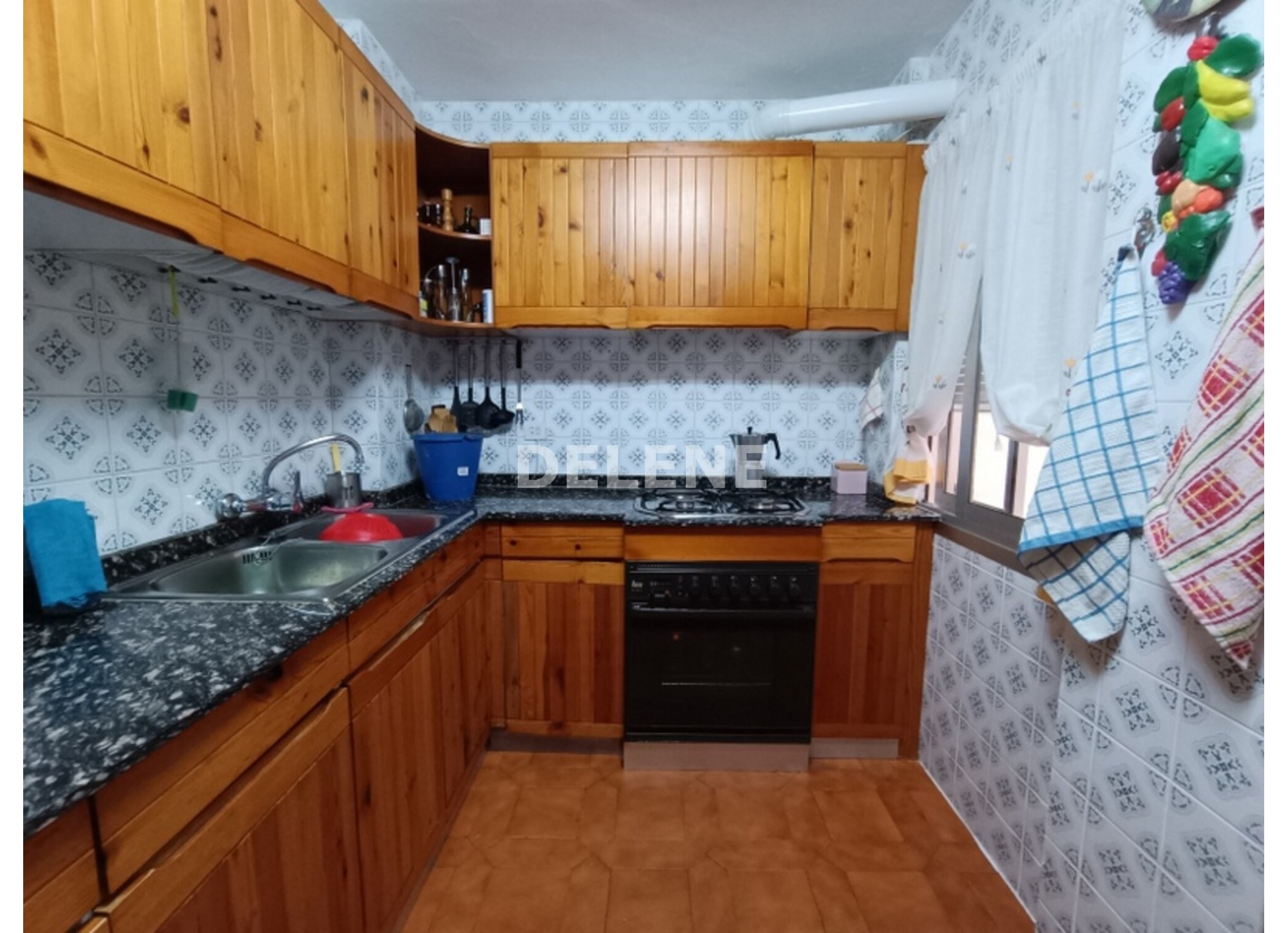 2893 PISO CON BALCÓN, ZONA HACIENDA