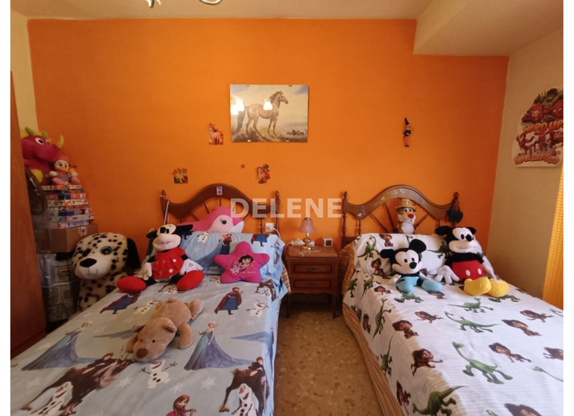 2893 PISO CON BALCÓN, ZONA HACIENDA