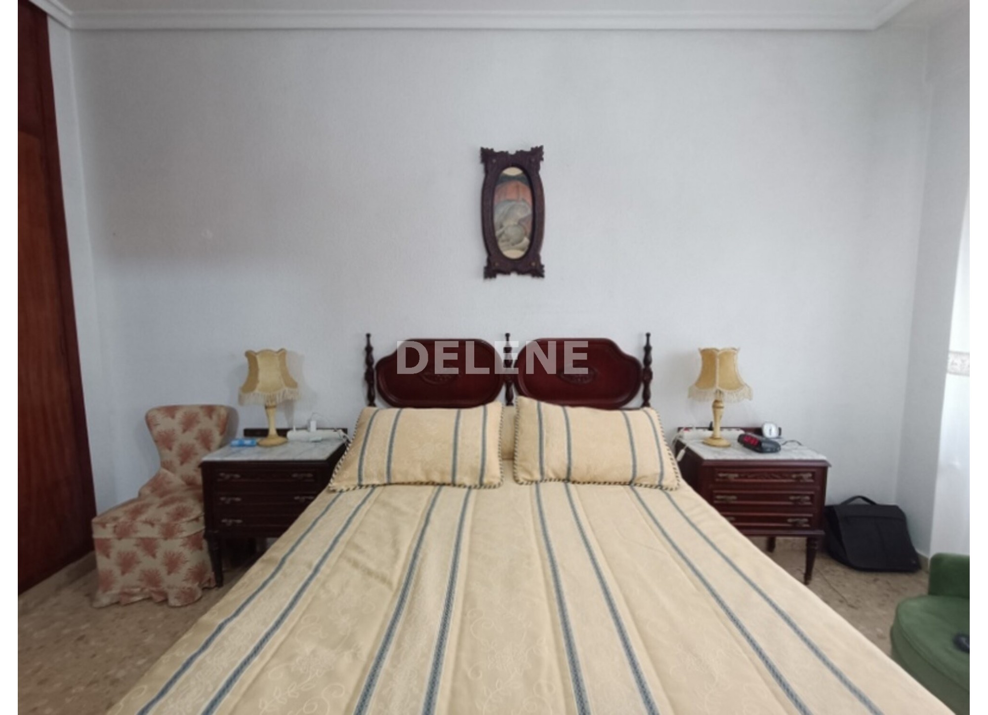 2893 PISO CON BALCÓN, ZONA HACIENDA