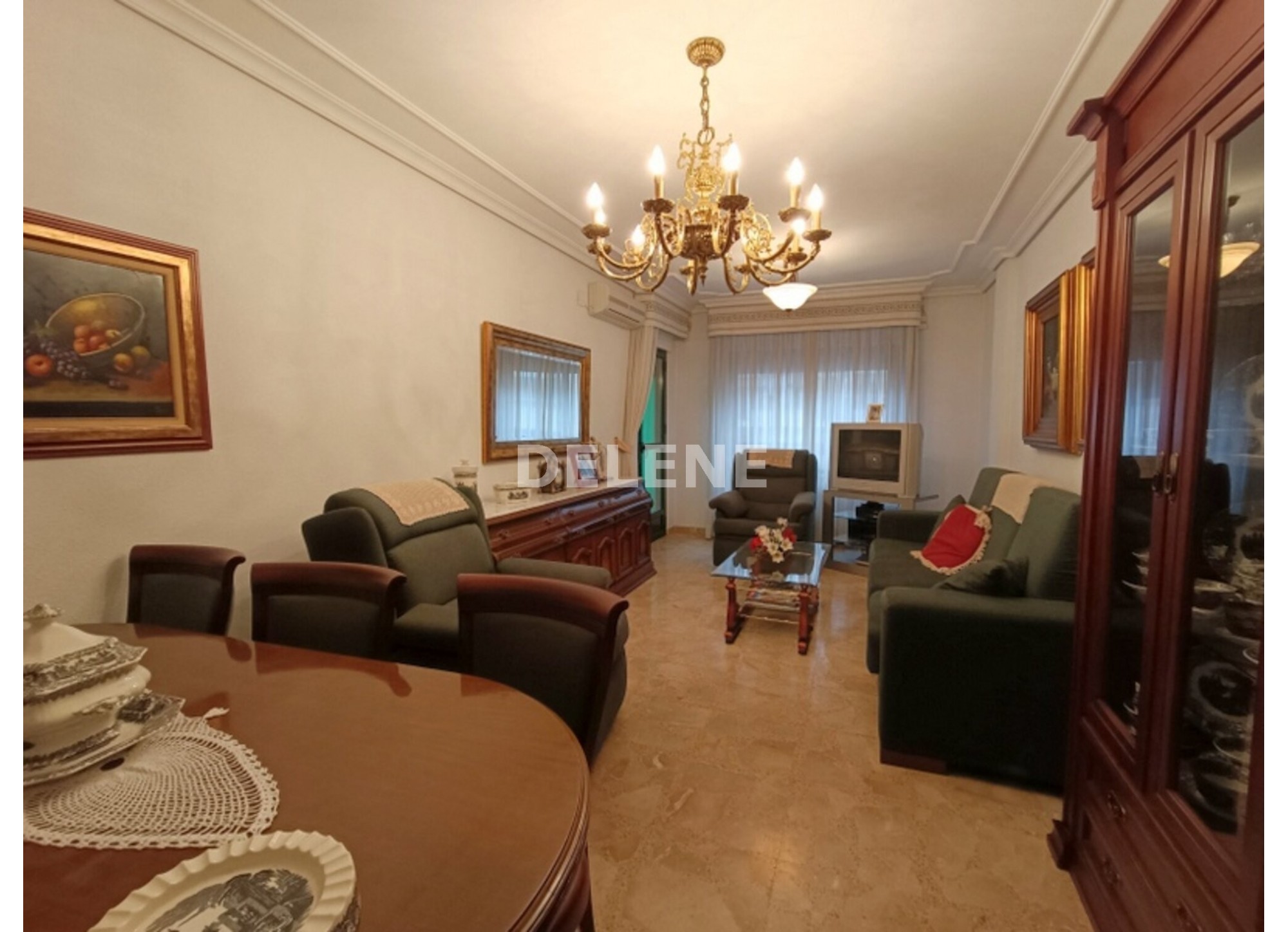 2894 PISO CON BALCÓN Y GARAJE, ZONA GRAN VÍA