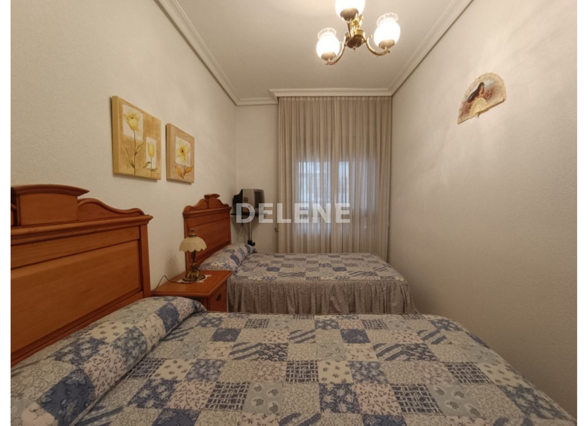 2894 PISO CON BALCÓN Y GARAJE, ZONA GRAN VÍA