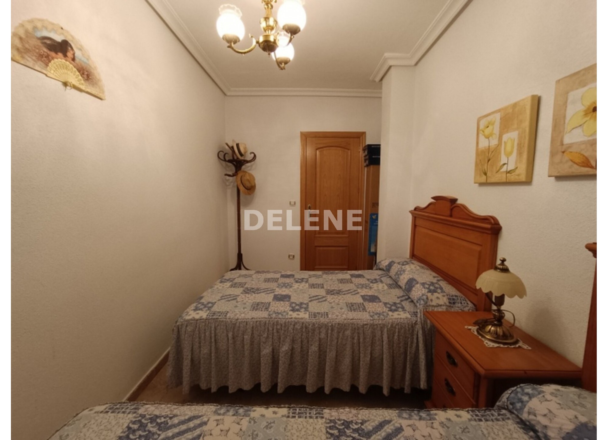 2894 PISO CON BALCÓN Y GARAJE, ZONA GRAN VÍA