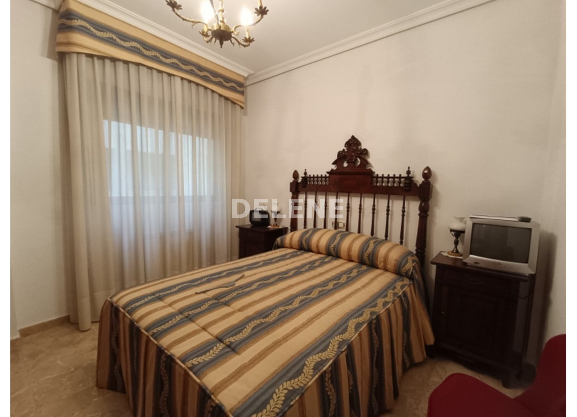 2894 PISO CON BALCÓN Y GARAJE, ZONA GRAN VÍA