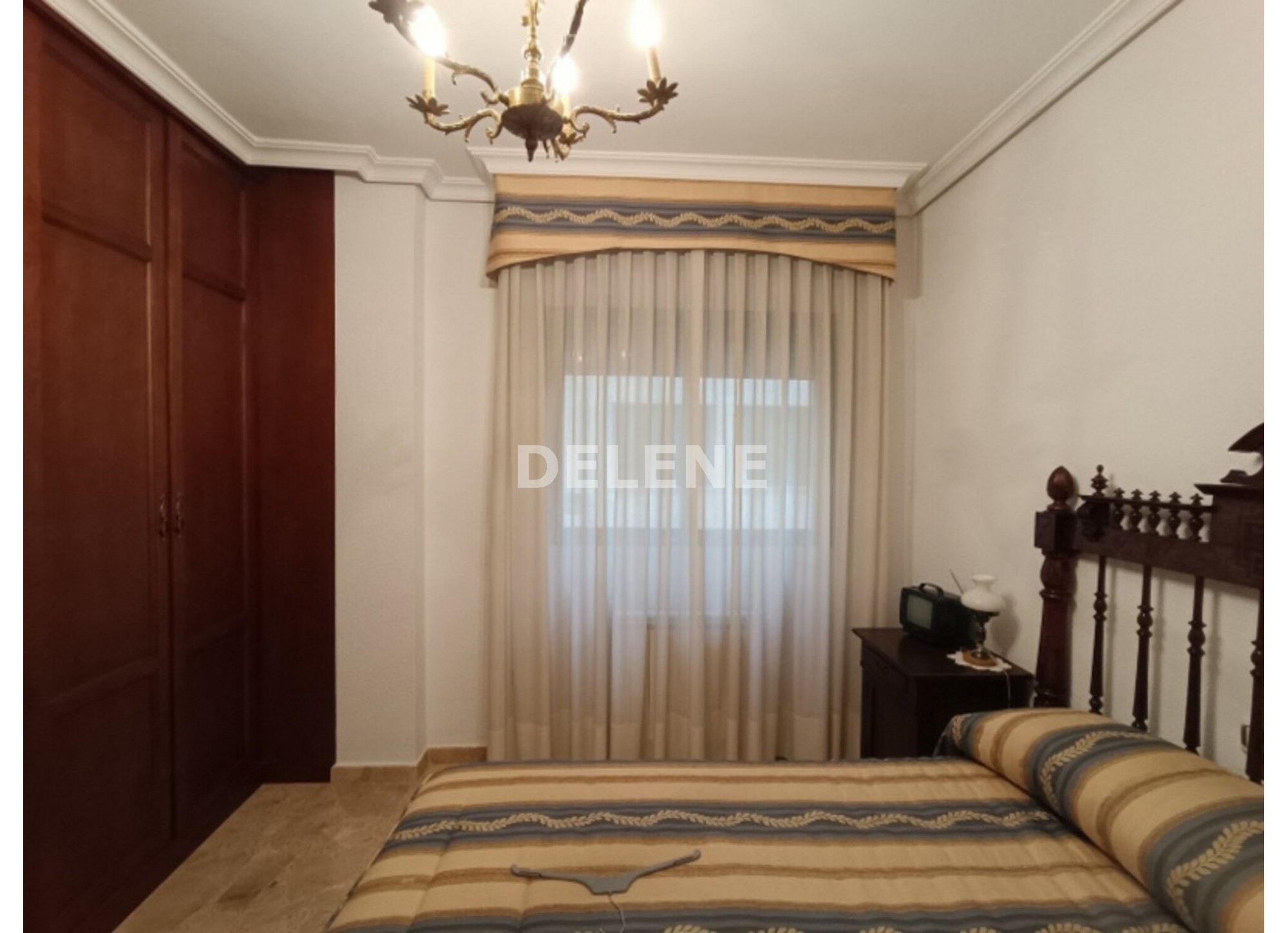 2894 PISO CON BALCÓN Y GARAJE, ZONA GRAN VÍA