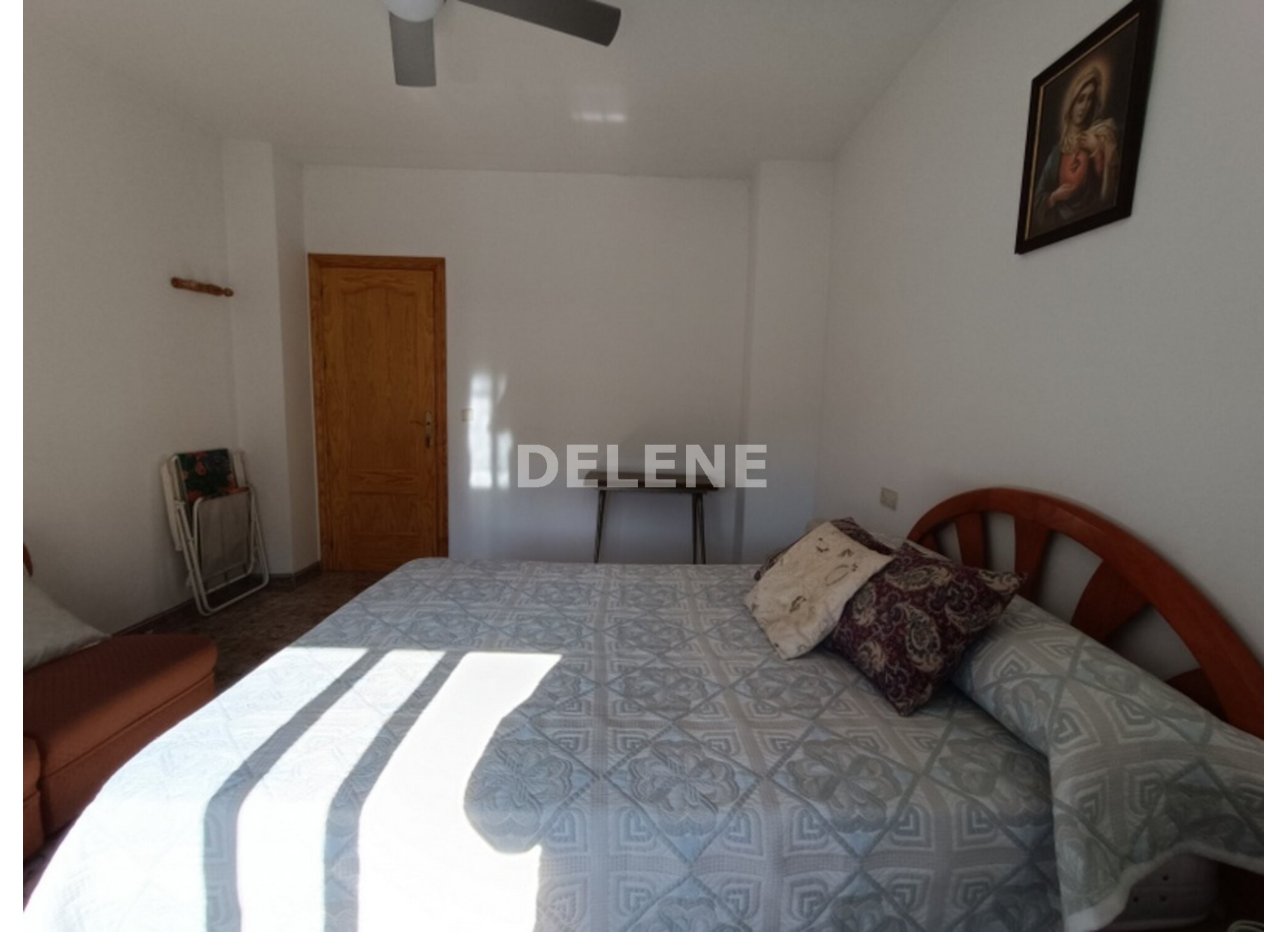 2896 CASA CON COCHERA, PATIO Y TRASTERO, TOBARRA