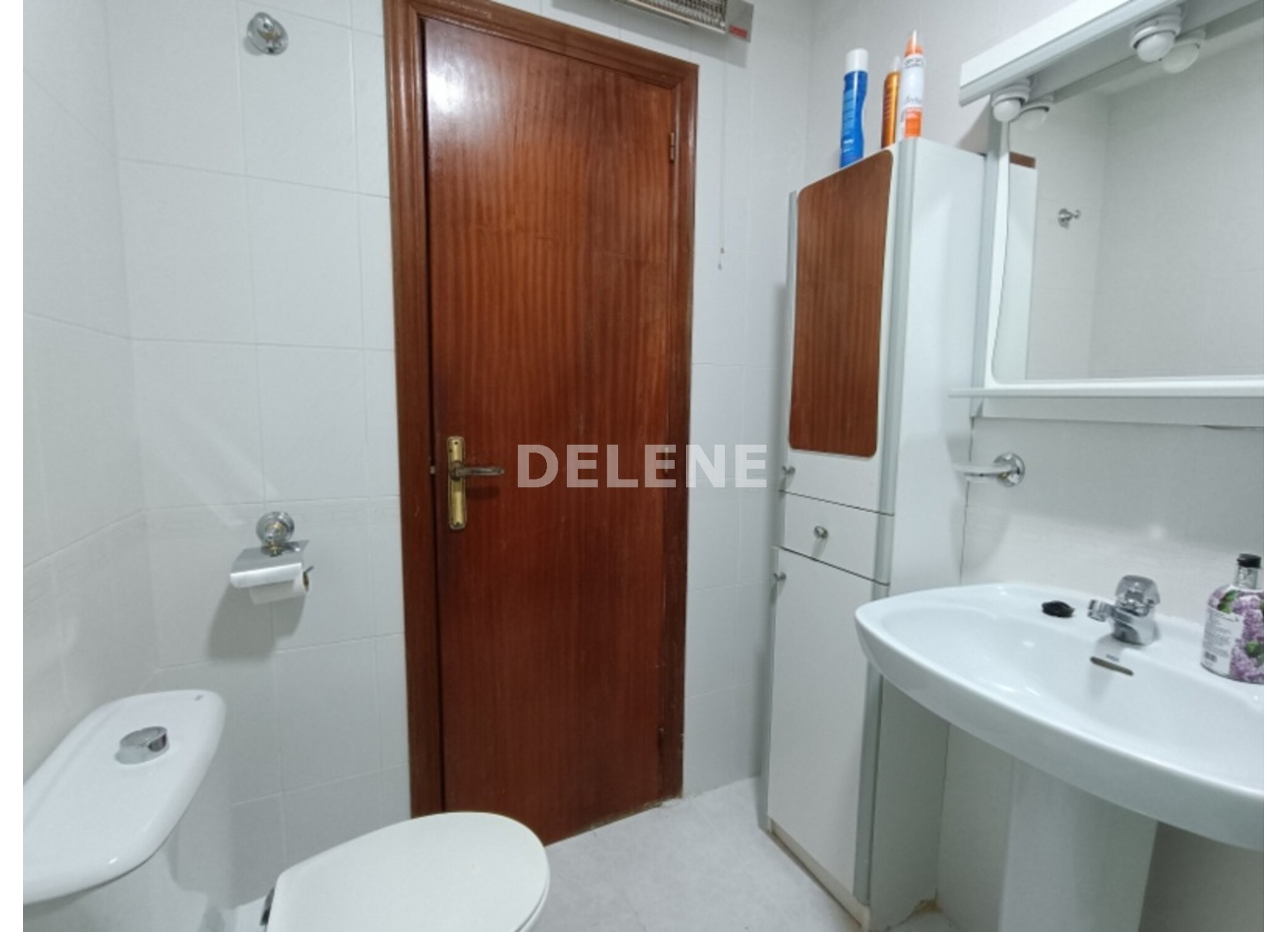 2898 PISO CON BALCÓN Y TRASTERO, ZONA CRUZ DE LOS CAIDOS