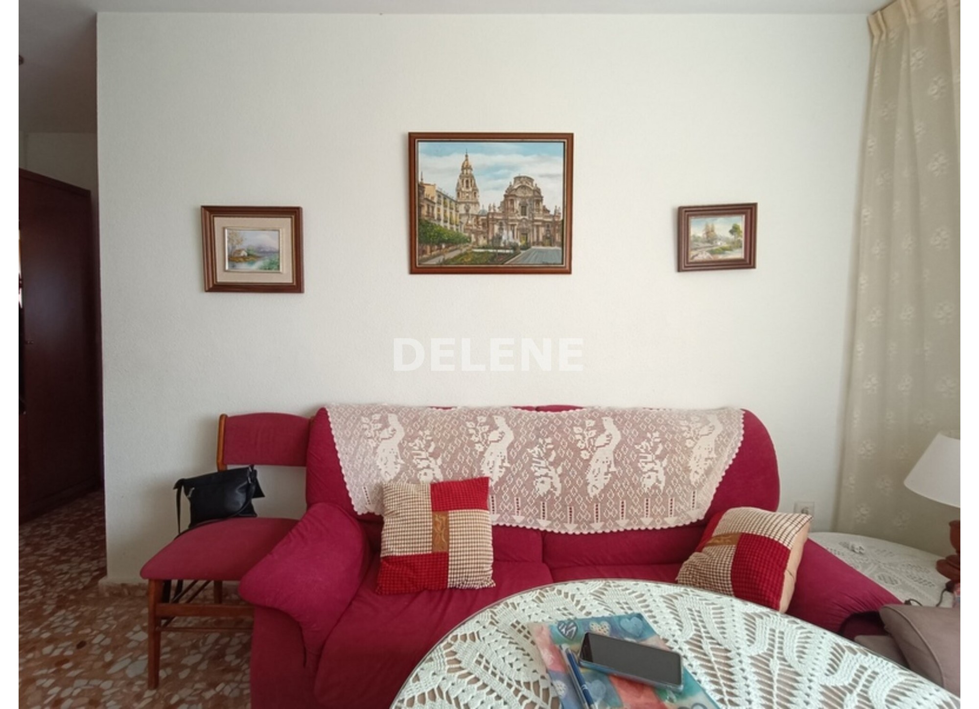 2898 PISO CON BALCÓN Y TRASTERO, ZONA CRUZ DE LOS CAIDOS