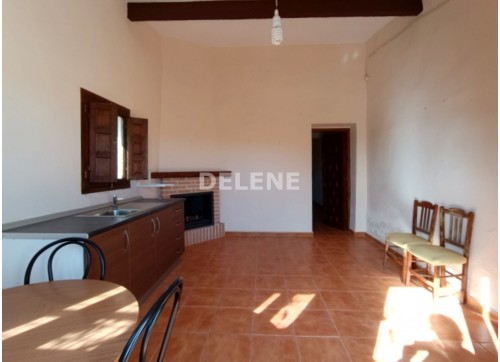 2863 CASA DE CAMPO CON TERRENO, ZONA CLUB DE TENIS