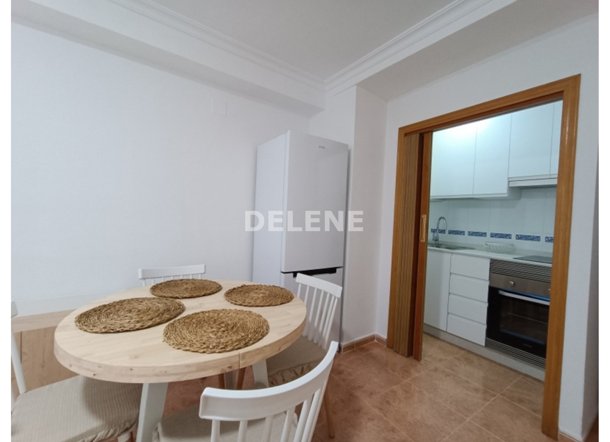 2900 PISO, ZONA PLAZA SANTA ANA