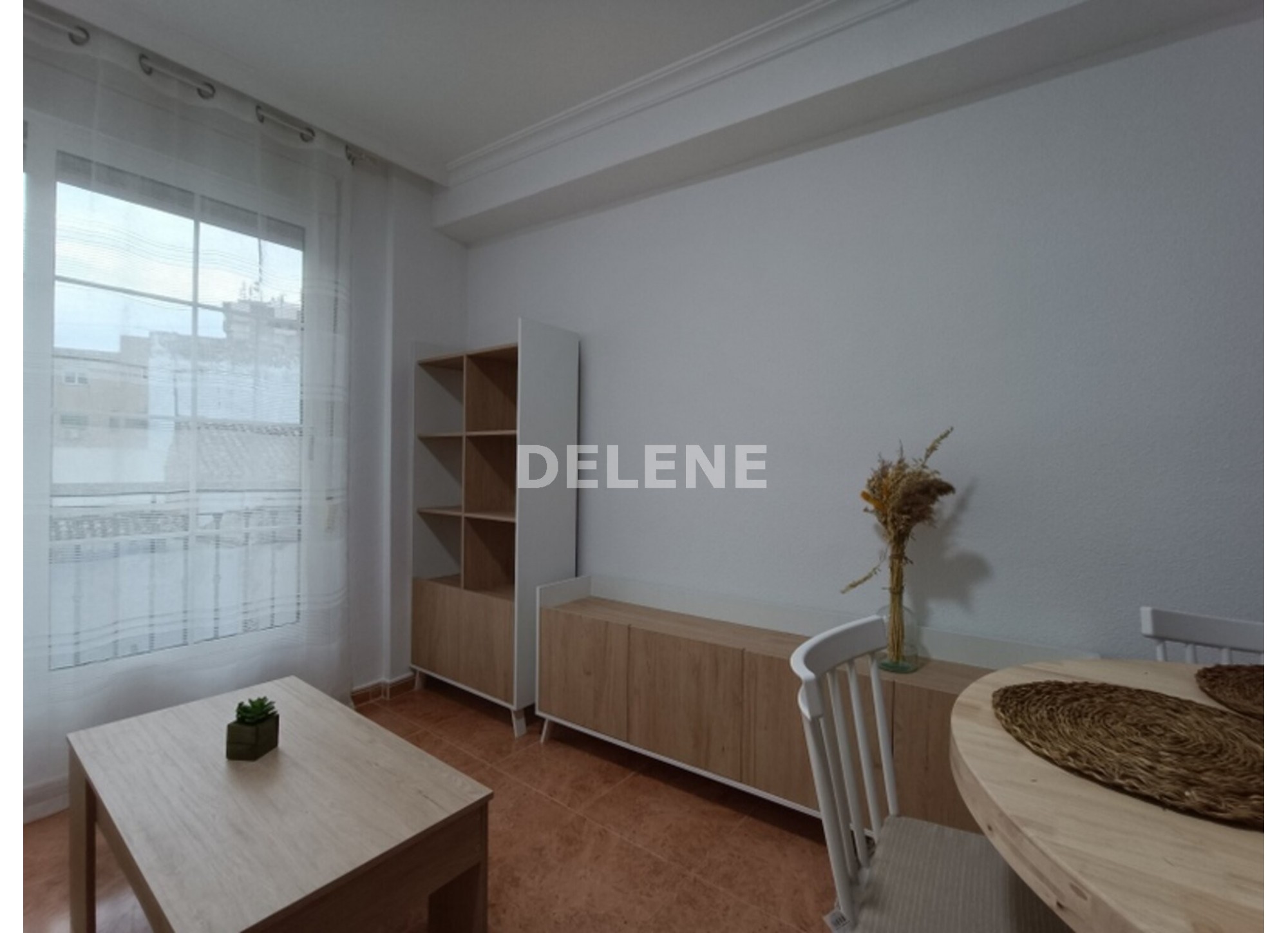 2900 PISO, ZONA PLAZA SANTA ANA