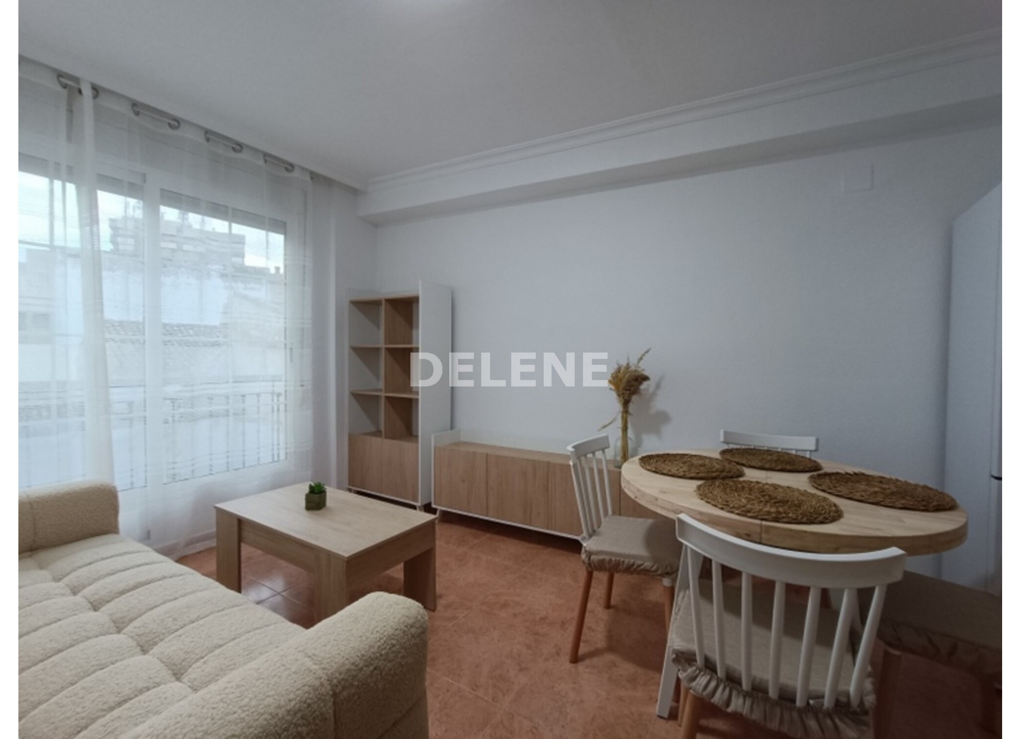 2900 PISO, ZONA PLAZA SANTA ANA