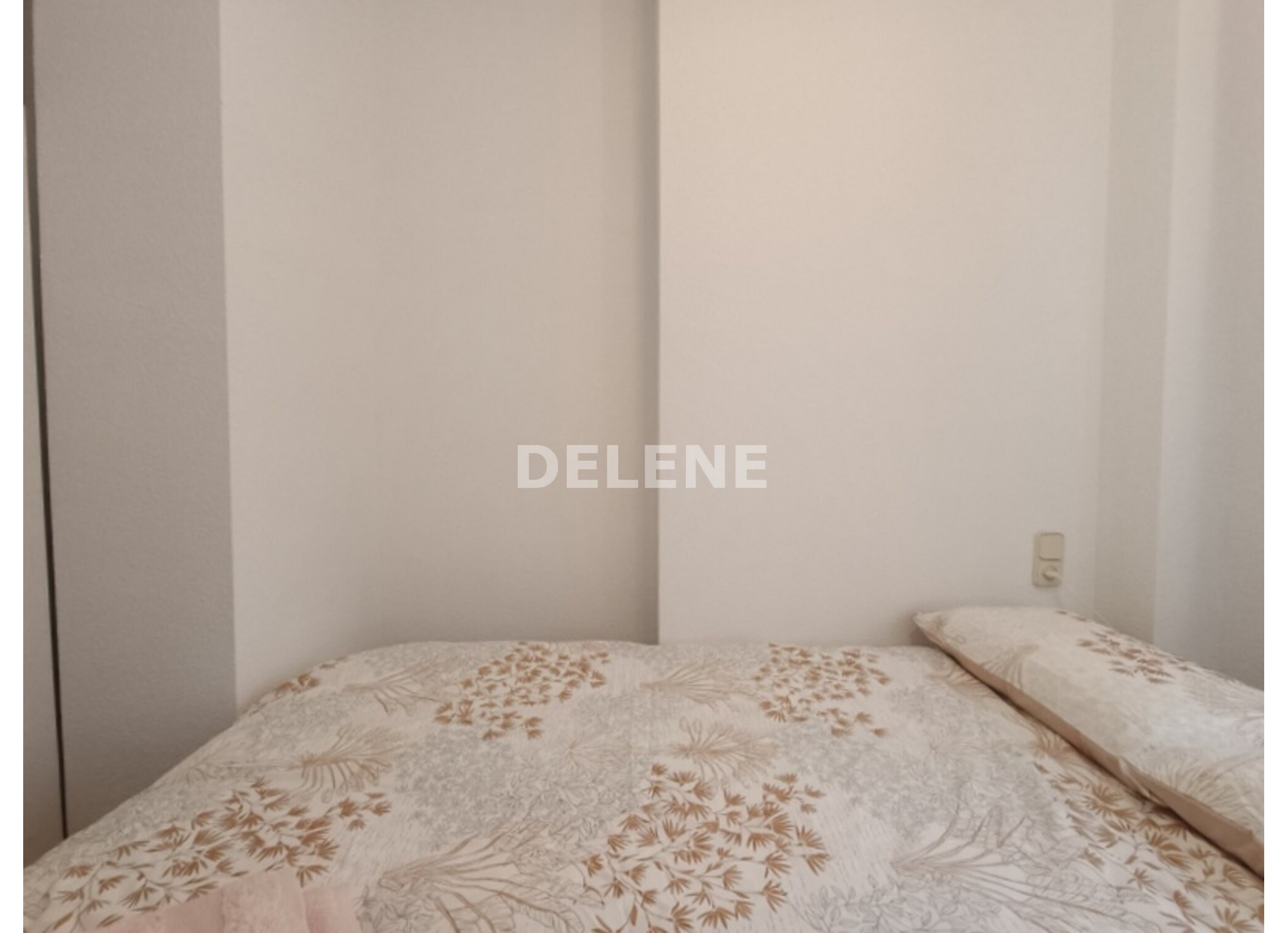 2900 PISO, ZONA PLAZA SANTA ANA