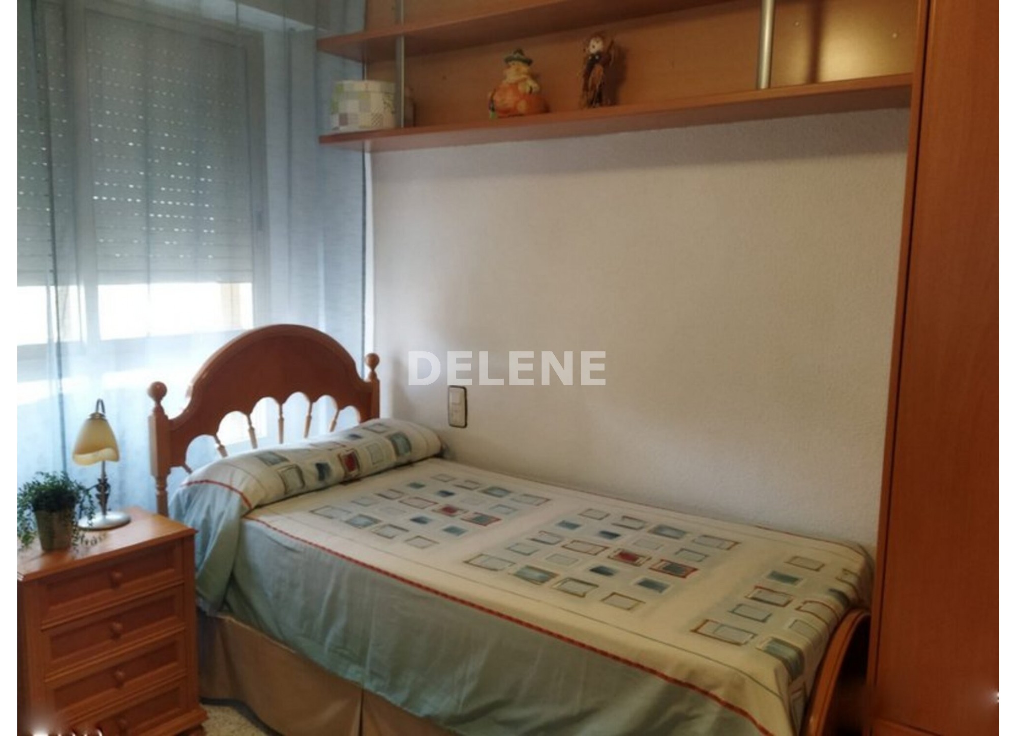 2901 PISO CON BALCÓN, ZONA PLAZA SANTA ANA