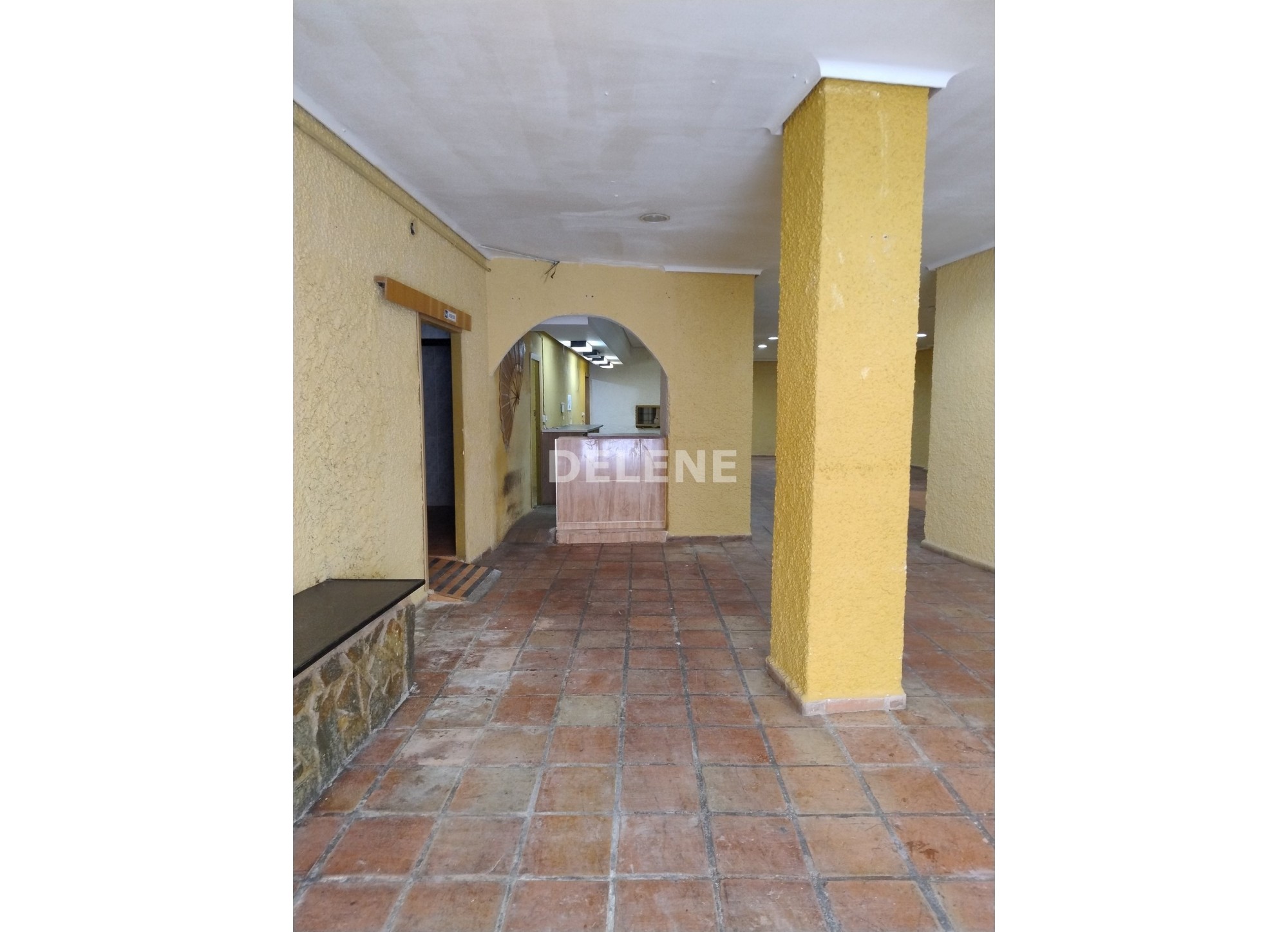 2903 LOCAL COMERCIAL, ZONA