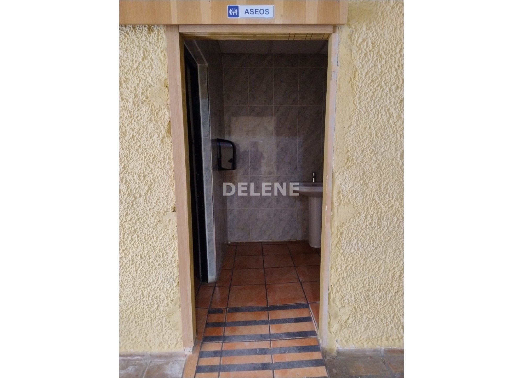 2903 LOCAL COMERCIAL, ZONA