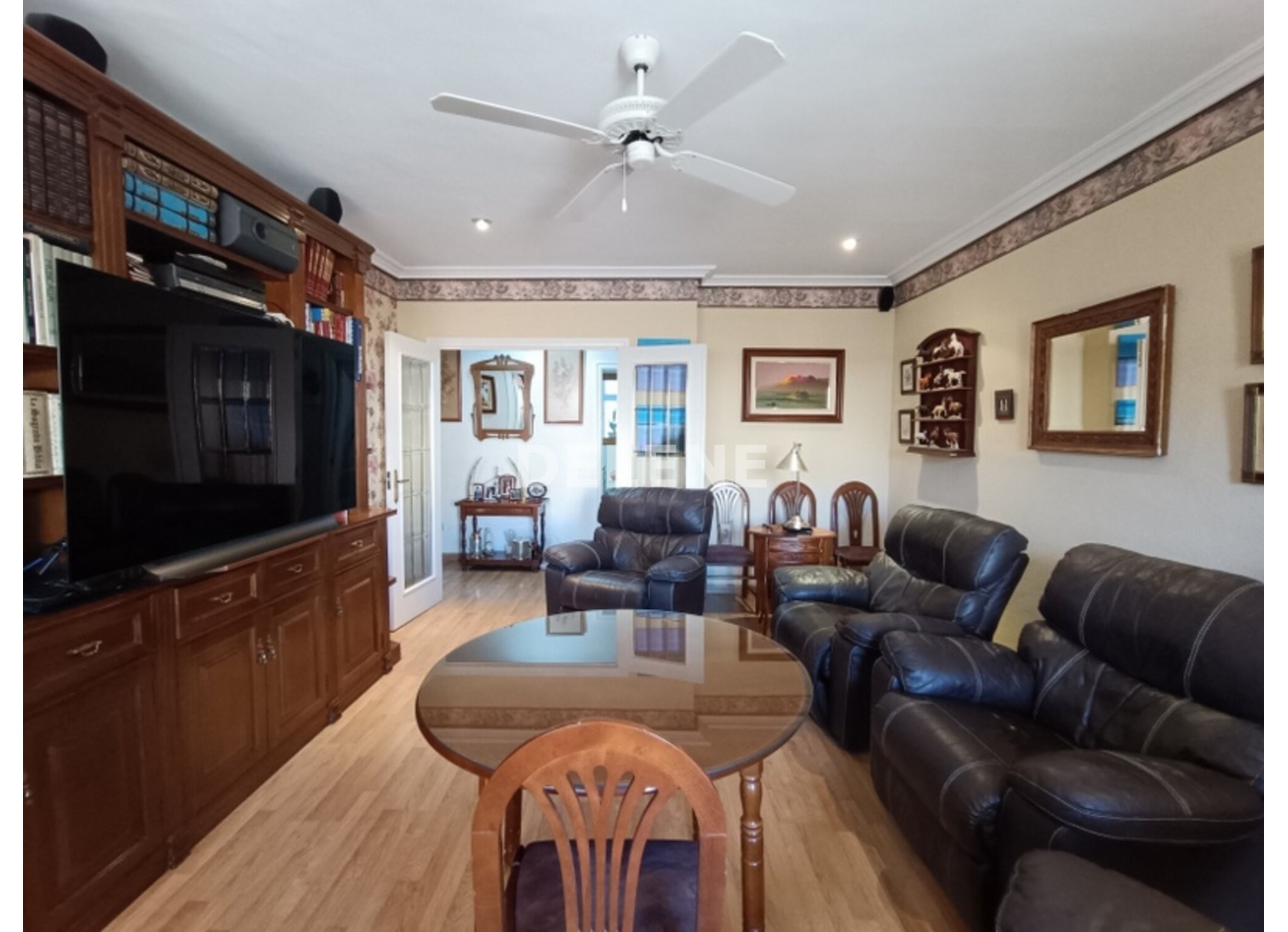 2904 PISO CON GARAJE Y TRASTERO, ZONA HACIENDA