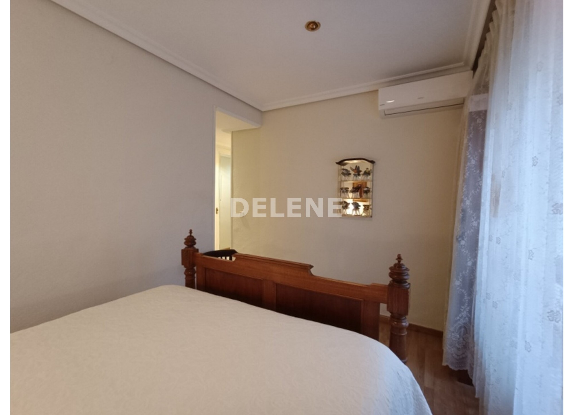 2904 PISO CON GARAJE Y TRASTERO, ZONA HACIENDA