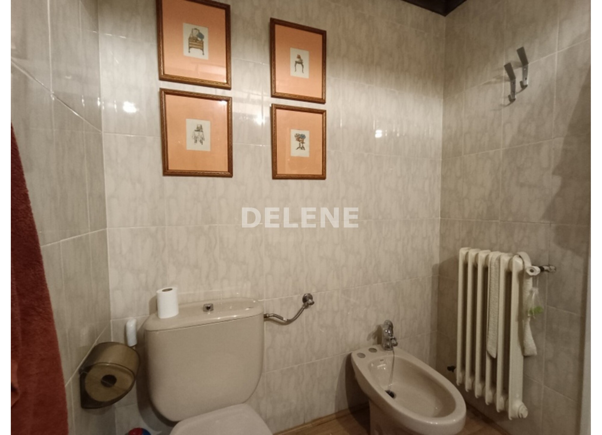 2904 PISO CON GARAJE Y TRASTERO, ZONA HACIENDA