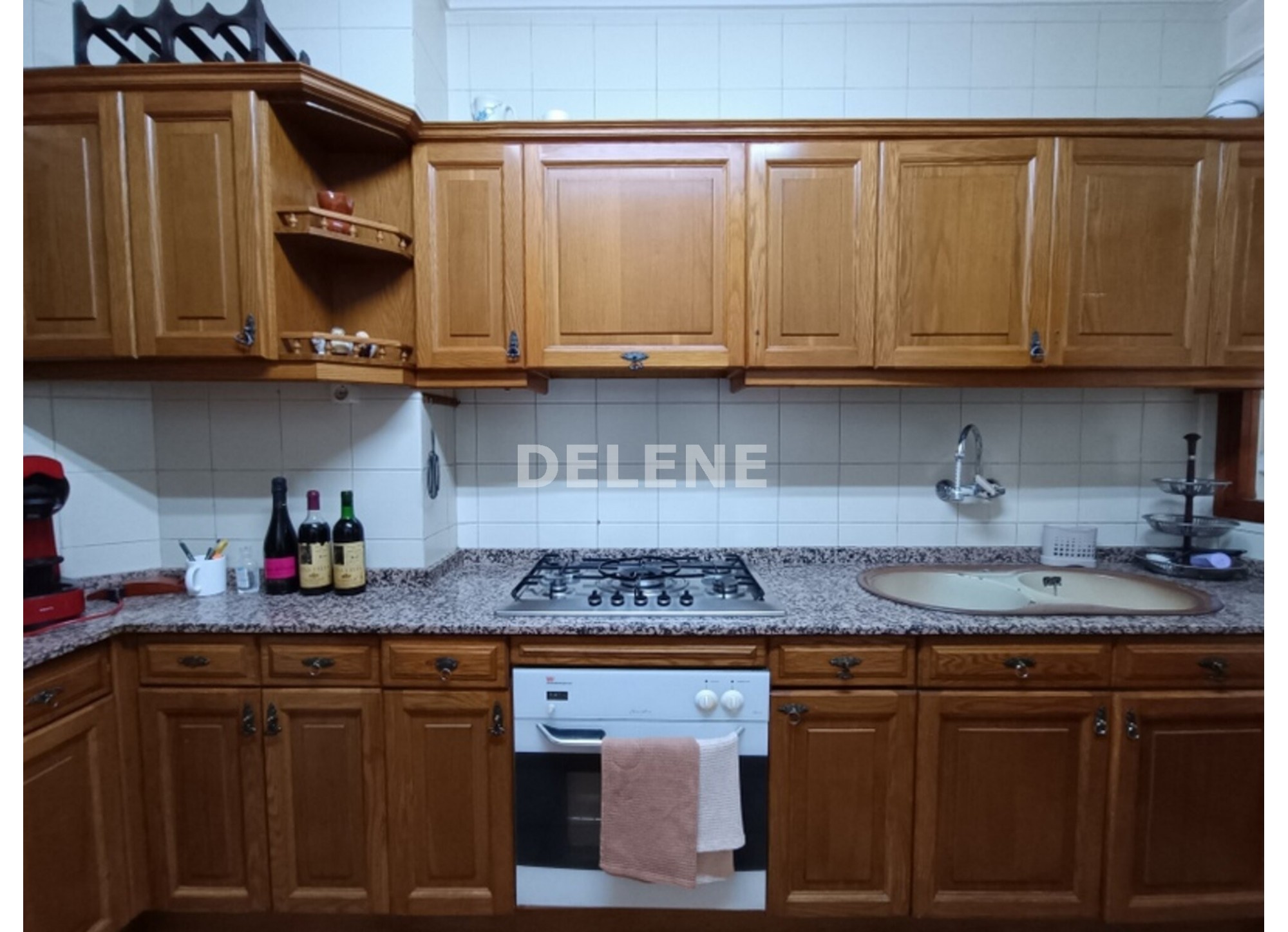 2905 PISO CON BALCÓN, ZONA CRUZ DE LOS CAÍDOS