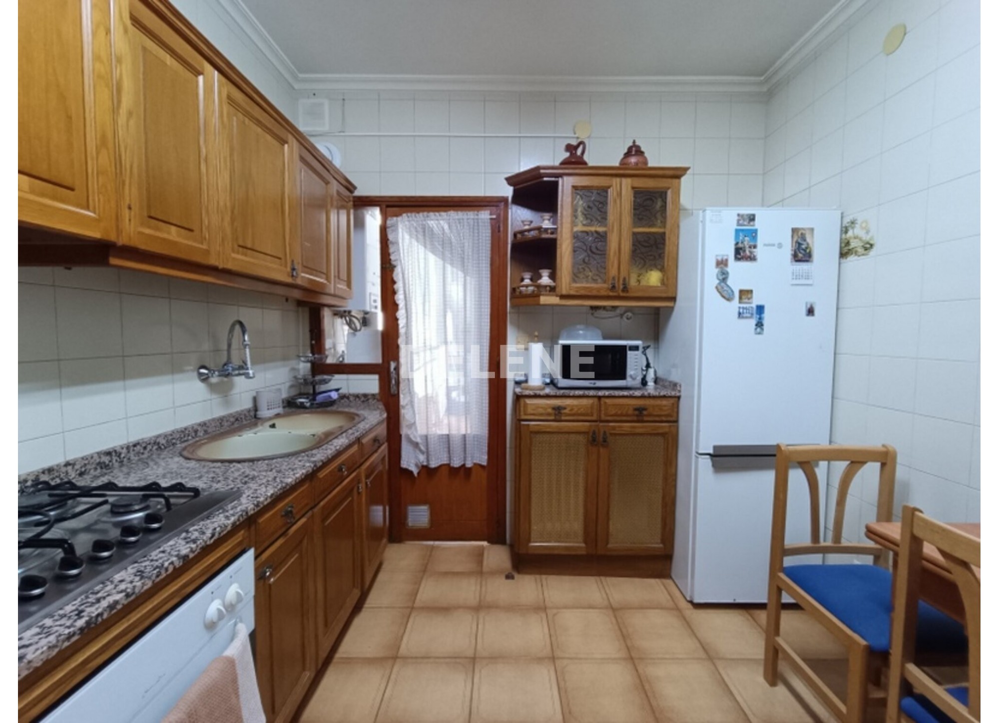 2905 PISO CON BALCÓN, ZONA CRUZ DE LOS CAÍDOS