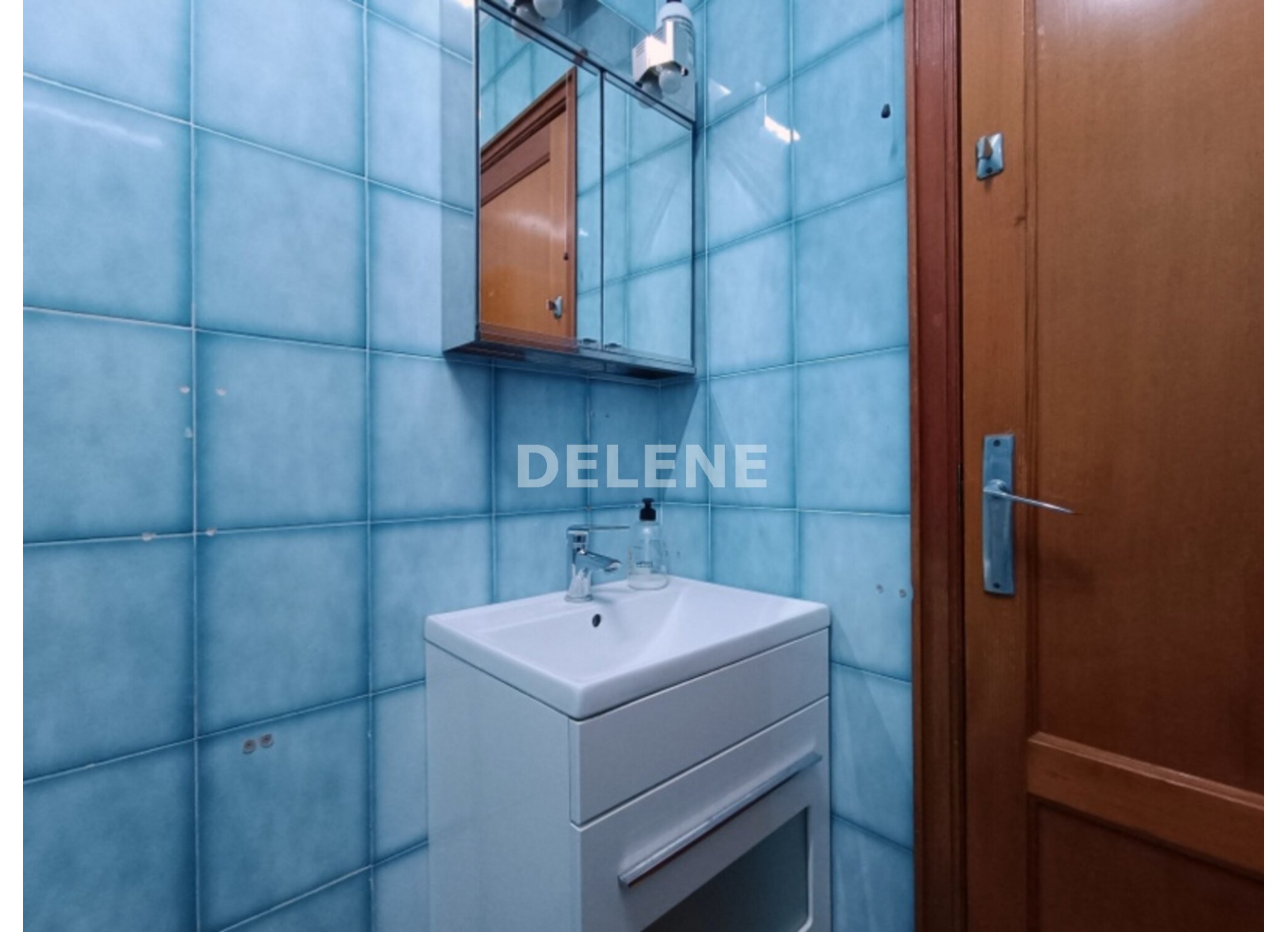 2905 PISO CON BALCÓN, ZONA CRUZ DE LOS CAÍDOS