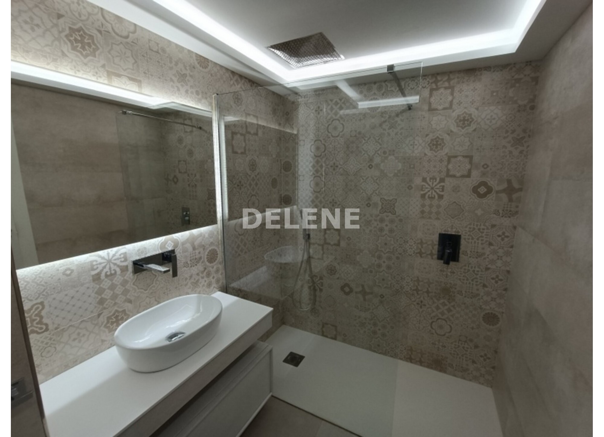 2907 CHALET ADOSAD, ISSO